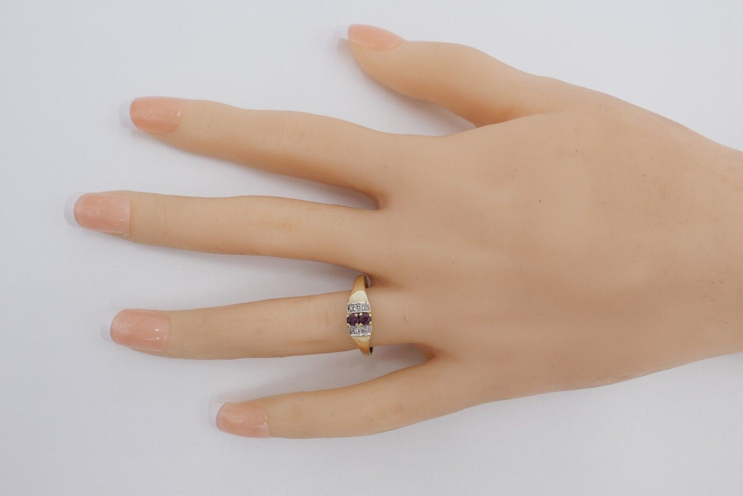 80er Jahre Damenring Ring Gold 585 / 14K Rubin Diamanten Gr. 56 Achtkantschliff - Antikhandel-Stuttgart