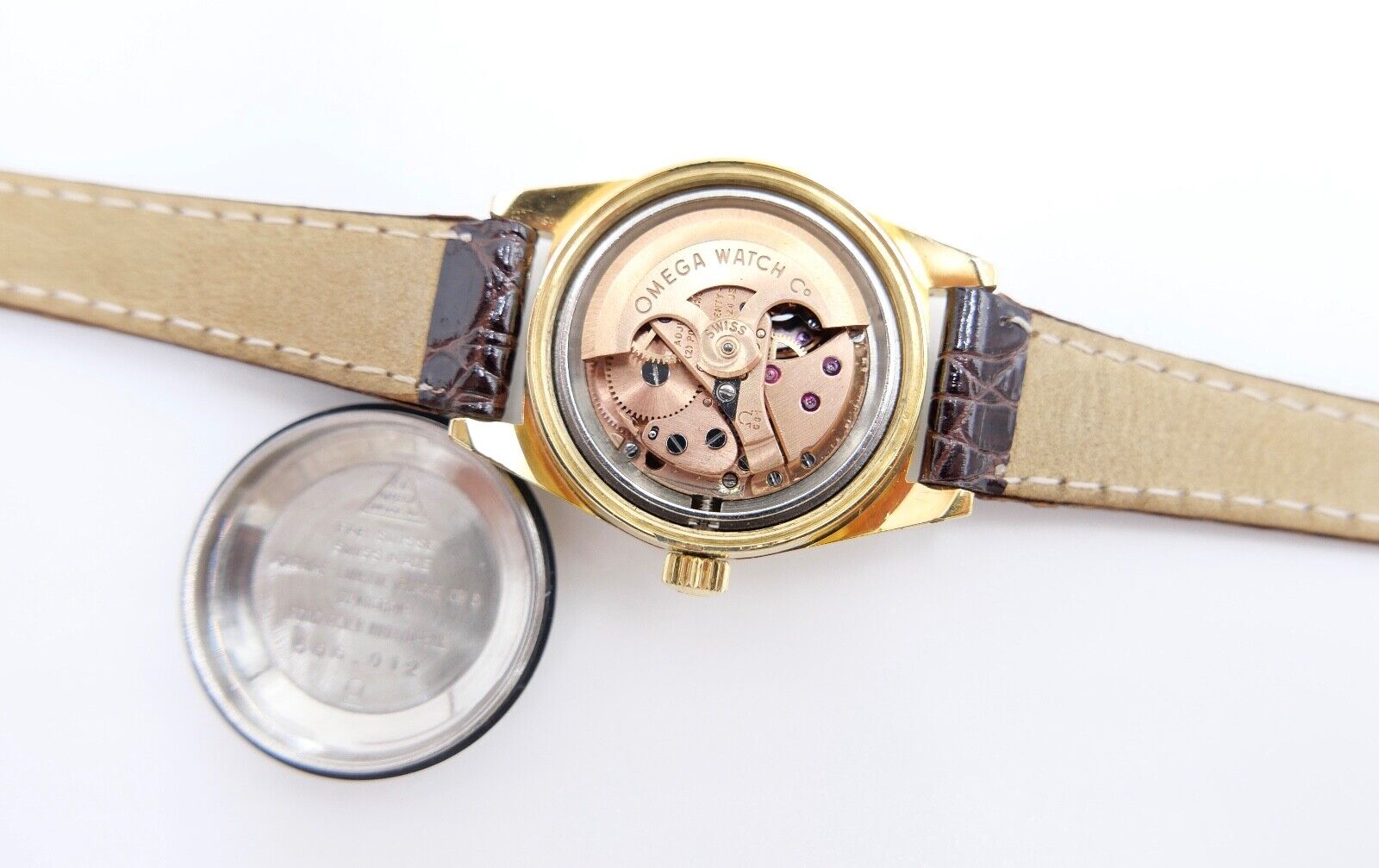 alte 60er Jahre OMEGA Geneve Damenuhr Cal. 681 Ref. 566.012 vergoldet neues Band - Antikhandel-Stuttgart