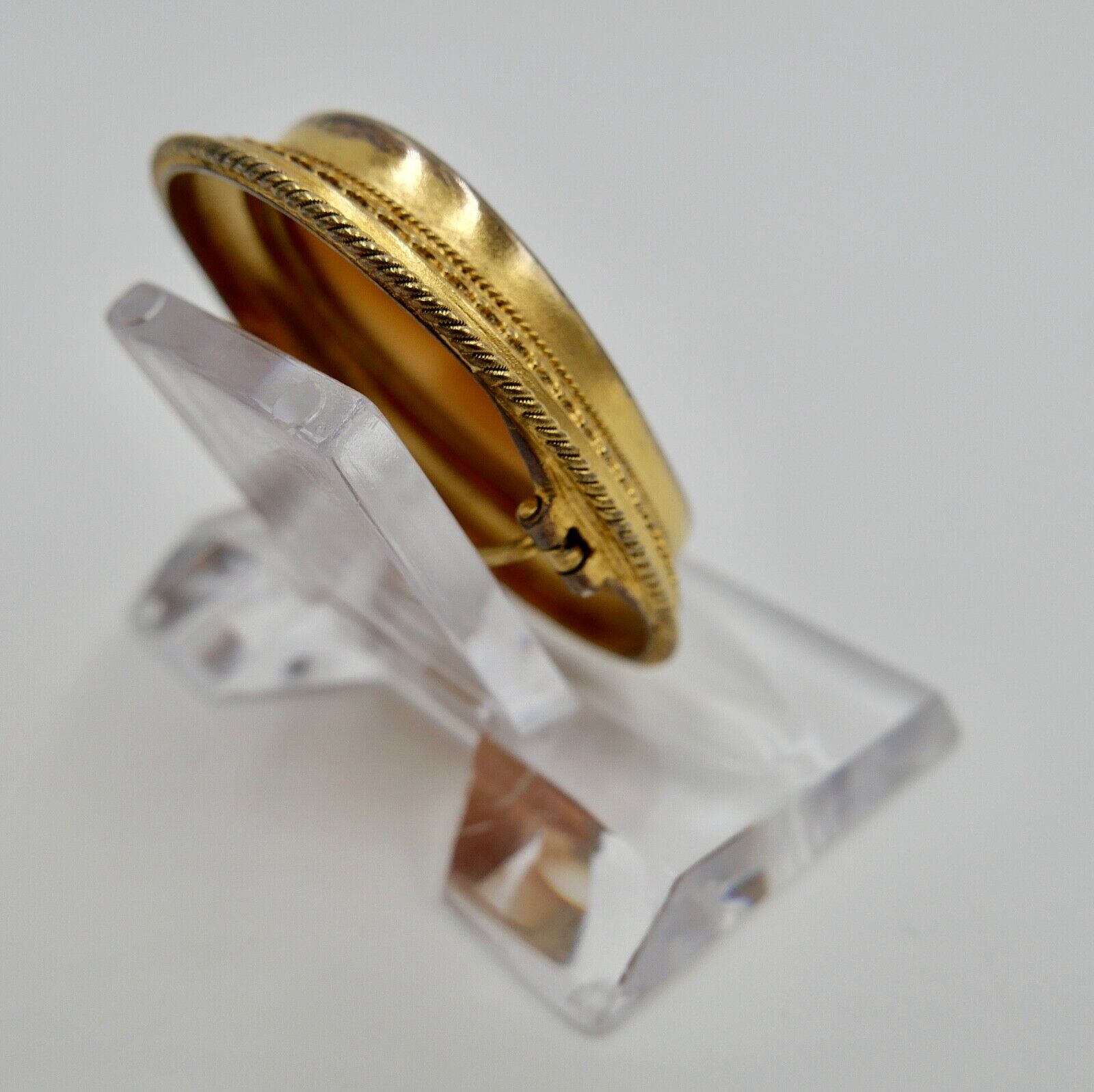 Antike Brosche Silber feuervergoldet 43 mm GEMME KAMEE 19. JH ziseliert - Antikhandel-Stuttgart