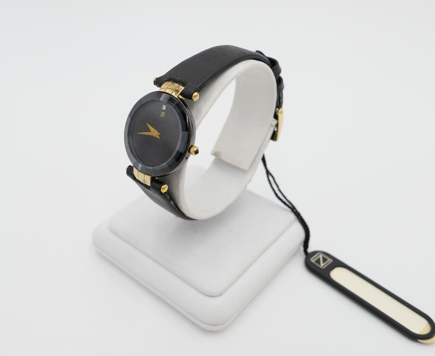 Elegante NOBLIA Damen Uhr Sapphire Collection NEU Box Papiere 4621-E63425Y - Antikhandel-Stuttgart