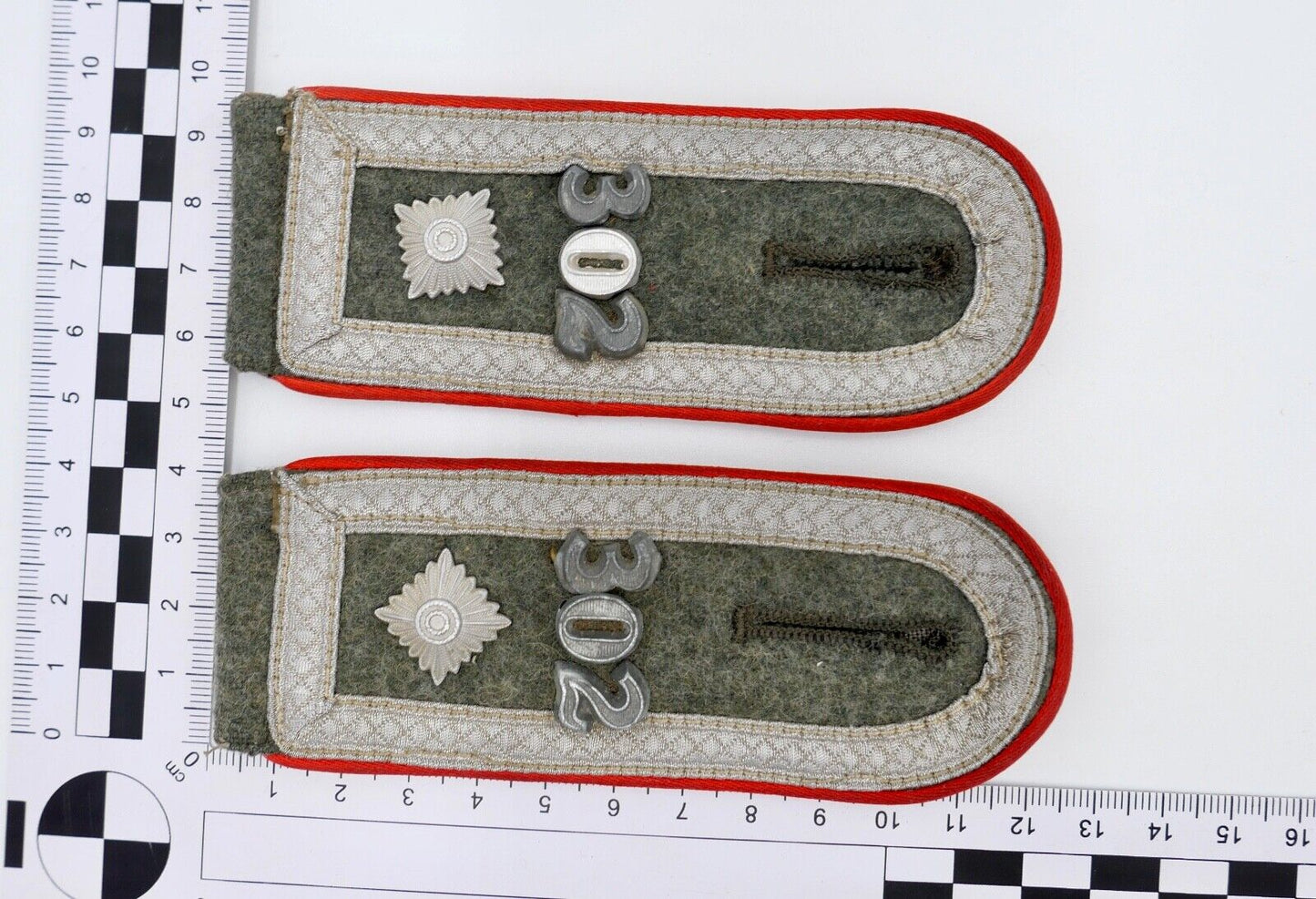 Wehrmacht Heer Schulterklappen 3.Reich Feldwebel WK2 WW2 Artillerie Regiment 302 - Antikhandel-Stuttgart