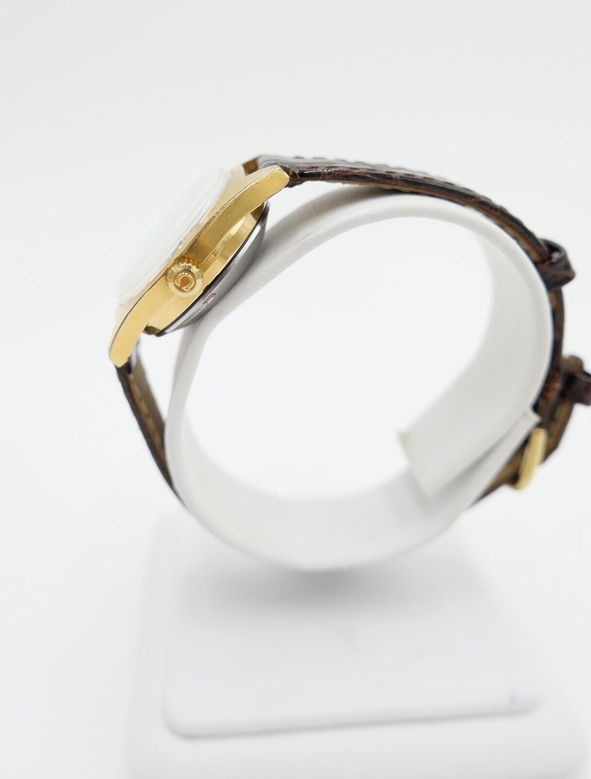 alte 60er Jahre OMEGA Geneve Damenuhr Cal. 681 Ref. 566.012 vergoldet neues Band - Antikhandel-Stuttgart