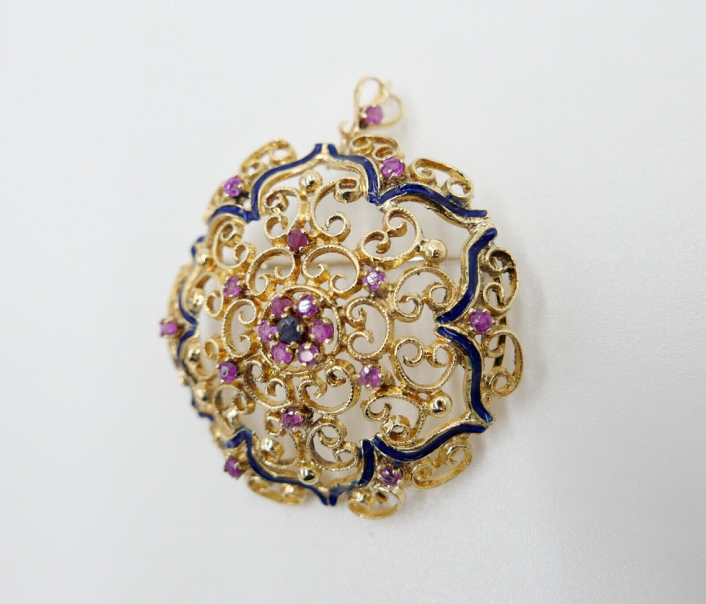 Filigrane Gelbgold Brosche & Anhänger Rubin Saphir Blaue Emaille Ø 40mm 750 18K - Antikhandel-Stuttgart