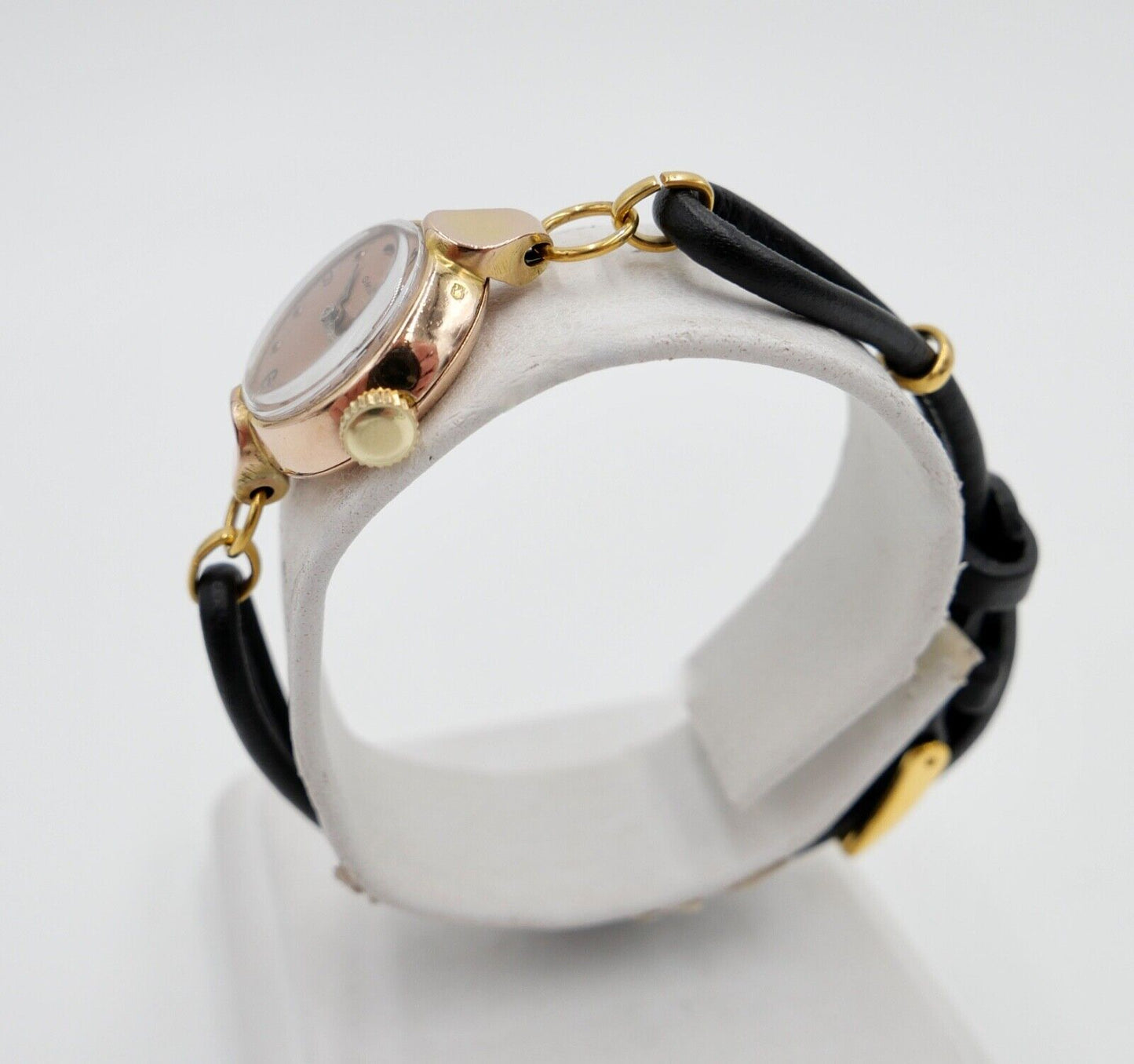 Kleine 1930er Jahre OMEGA Damen Armbanduhr 585 14K Rotgold Handaufzug Ø 18,8mm - Antikhandel-Stuttgart