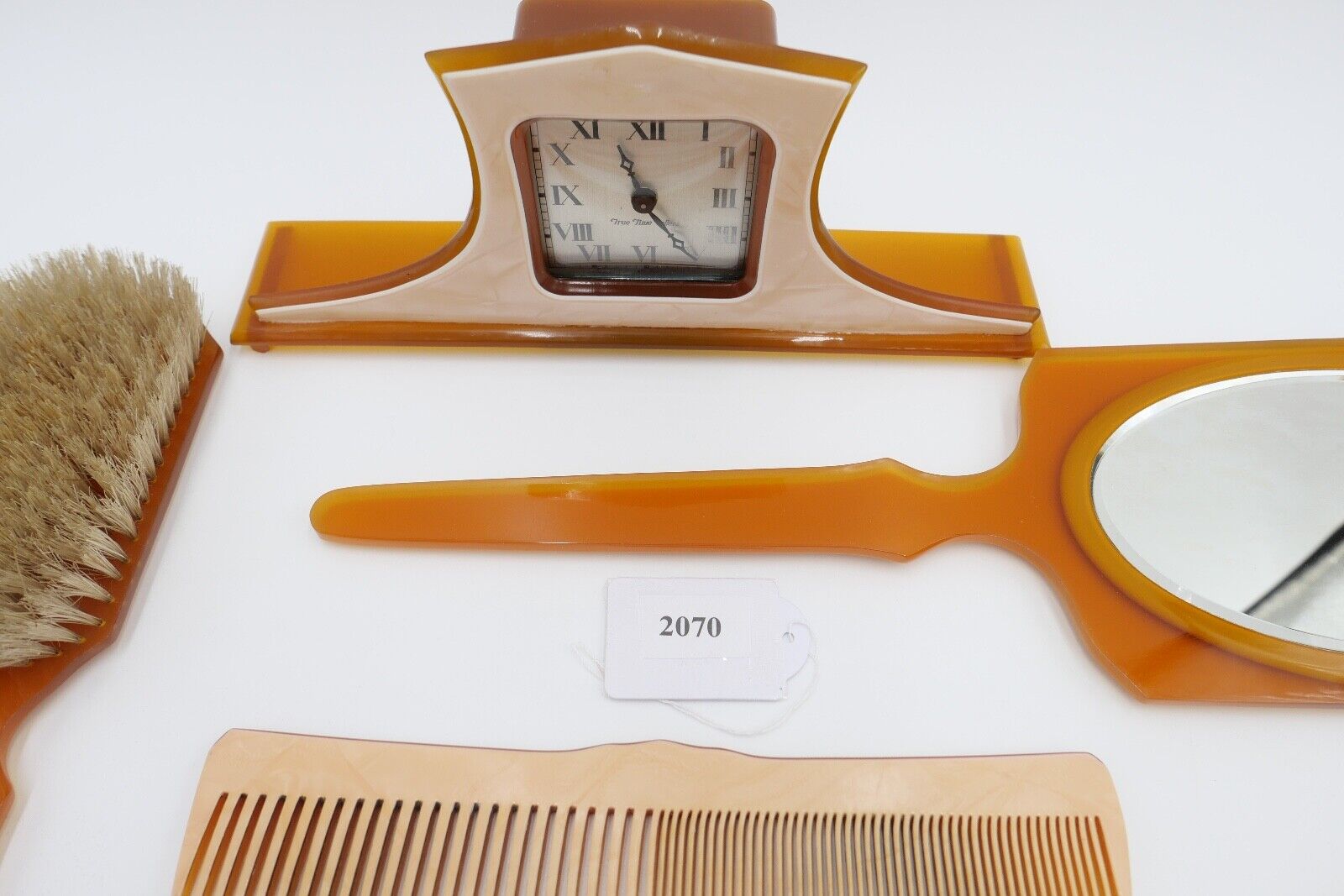 Altes Frisierset Bakelit / Zelluloid ART DECO 1930er Tischuhr TRUE TIME TELLERS - Antikhandel-Stuttgart