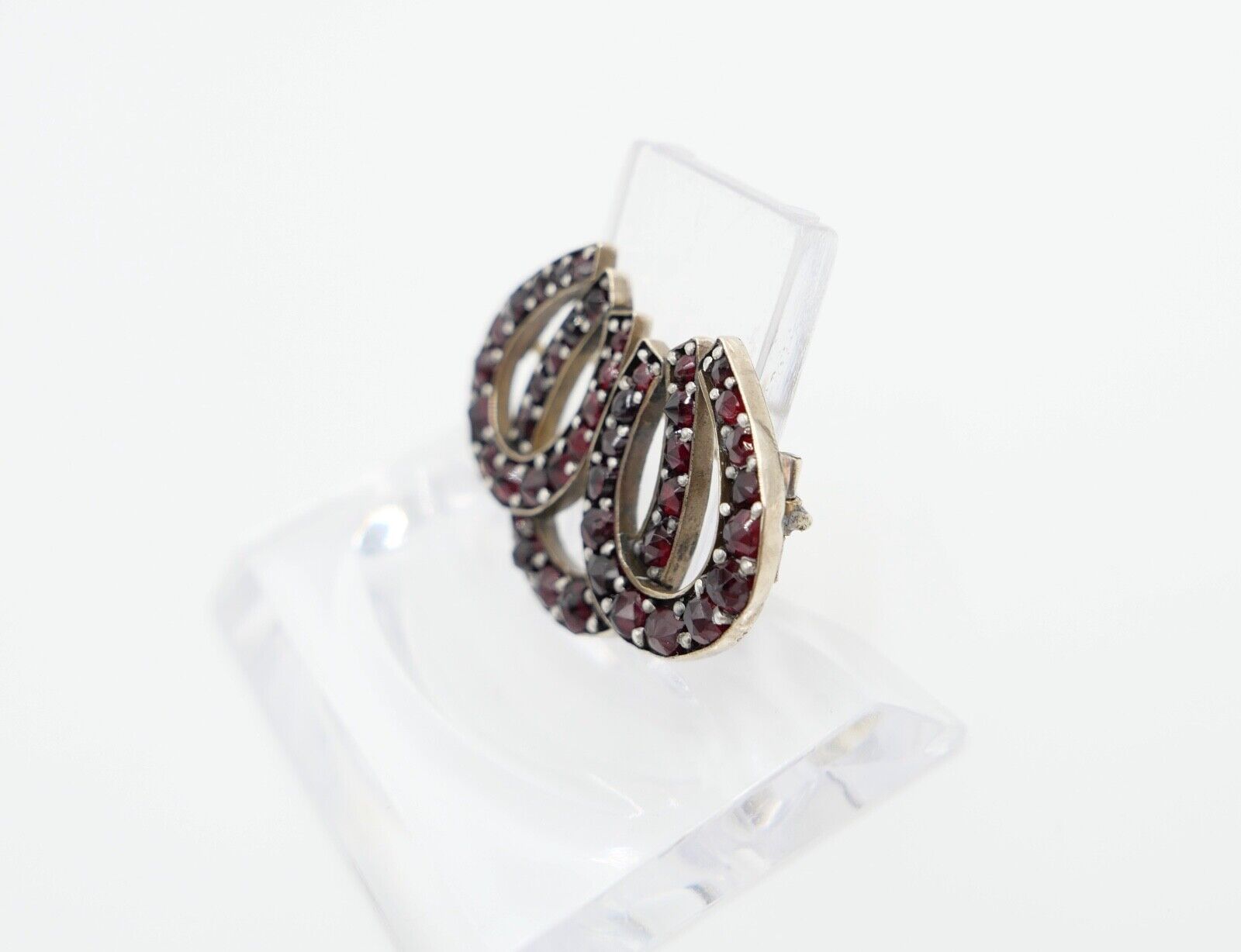 Brosche um 1900 Silber vergoldet Granat Hufeisen - Antikhandel-Stuttgart