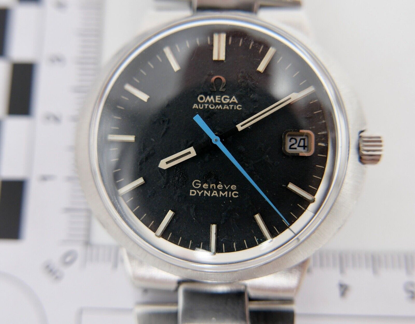 1970er Jahre Herrenuhr OMEGA Genéve Dynamic Automatic Kal. 565 original Band Ø41 - Antikhandel-Stuttgart