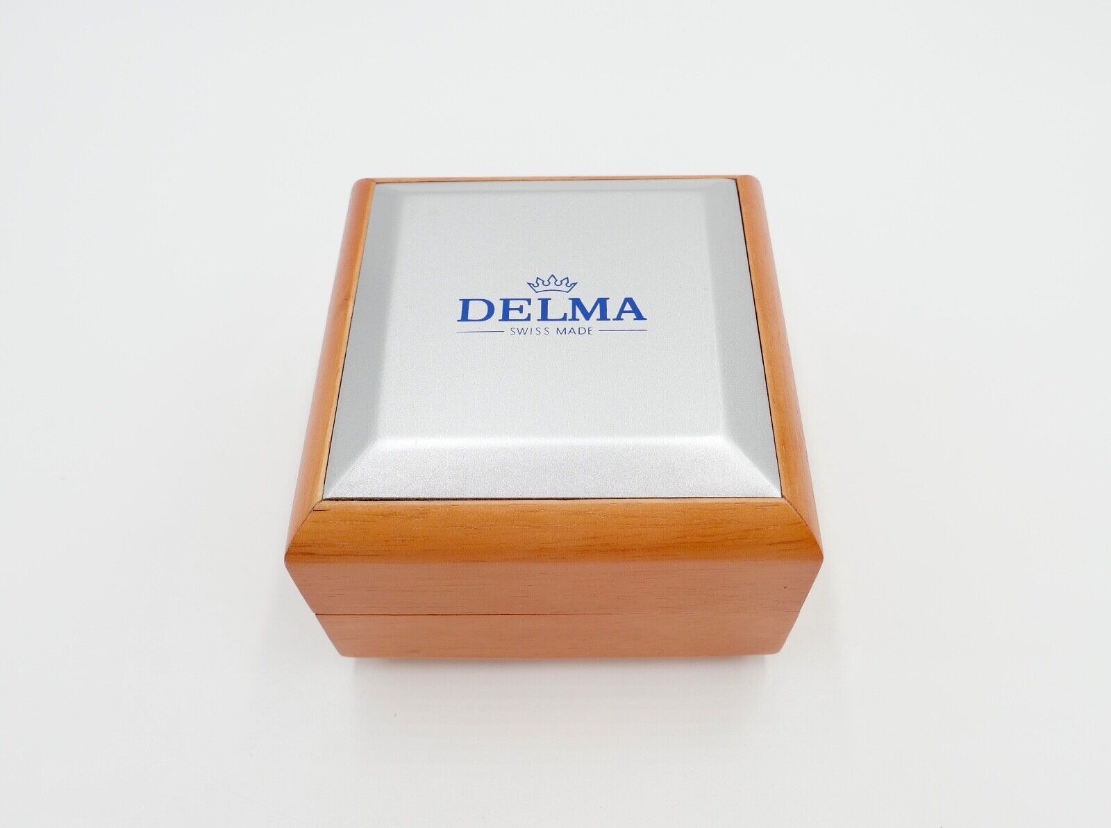 DELMA Santiago Automatik Ref. 41701.560.6.014 Edelstahl Herrenuhr Ø 42 mm - Antikhandel-Stuttgart