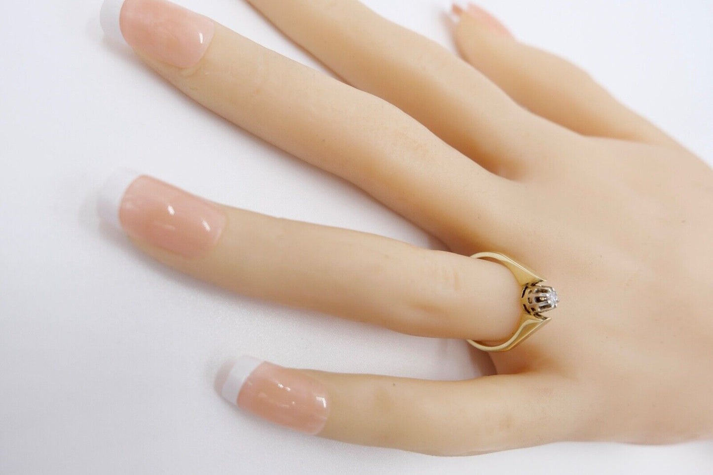 Klassischer Solitär Brillant Gelbgold Damen Ring 0,06Ct 585 14K Gr. 53 VVS TW - Antikhandel-Stuttgart