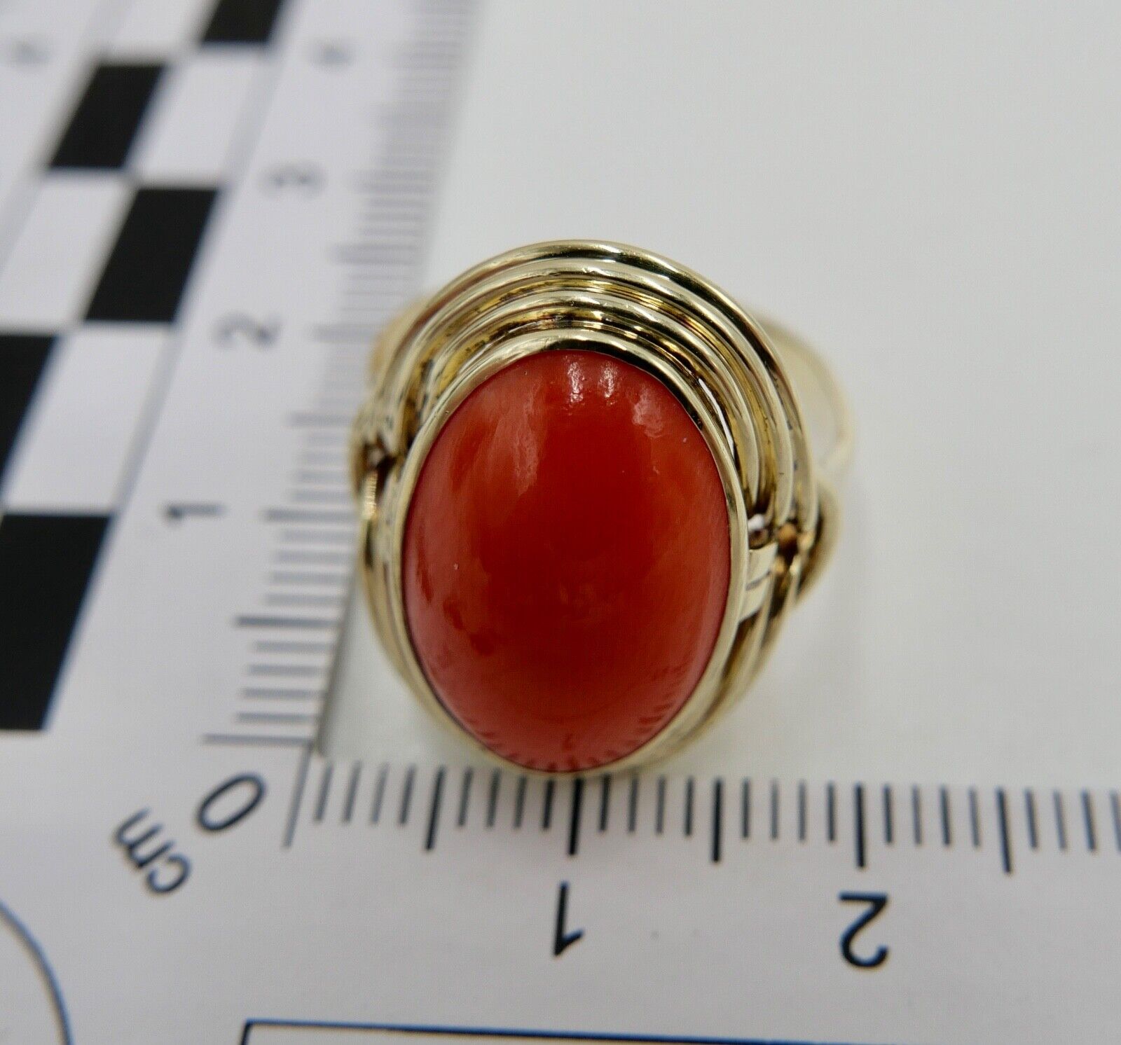 Eleganter Gold Ring 585 14K Gr. 55/17,5 Koralle Cabochon 6 Ct - Antikhandel-Stuttgart
