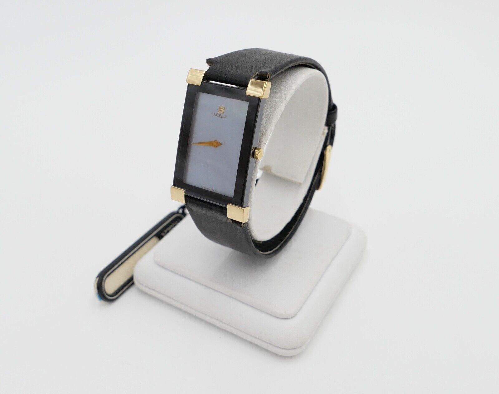 Elegante NOBLIA Damen Herren Uhr Sapphire NEU Box Papiere 4621-E64669TA Keramik - Antikhandel-Stuttgart