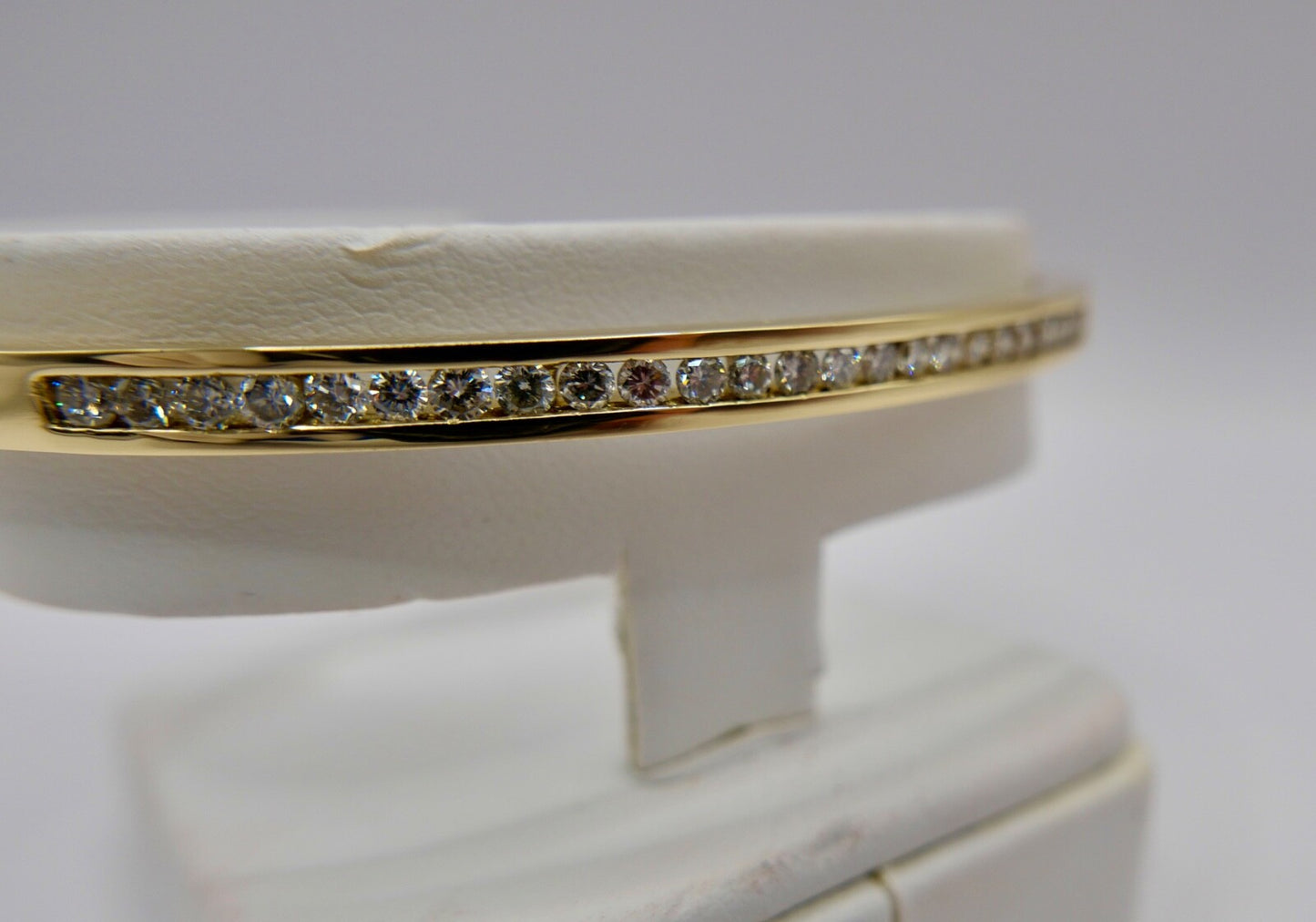 Brillantarmband Armreif Armspange 750 / 18 K Gelbgold 24 Brillanten 1,68 Ctw