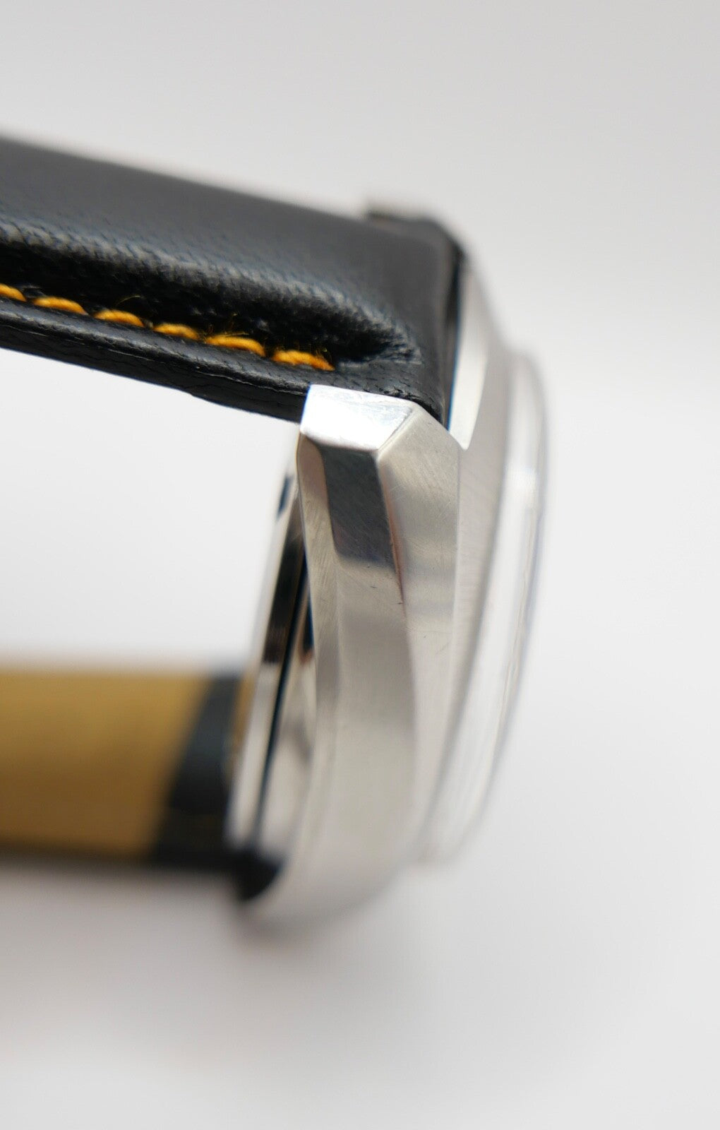 TISSOT 45501 Chronograph 39mm Herren Cal. 2170 Armbanduhr Panda ZB Lederarmband