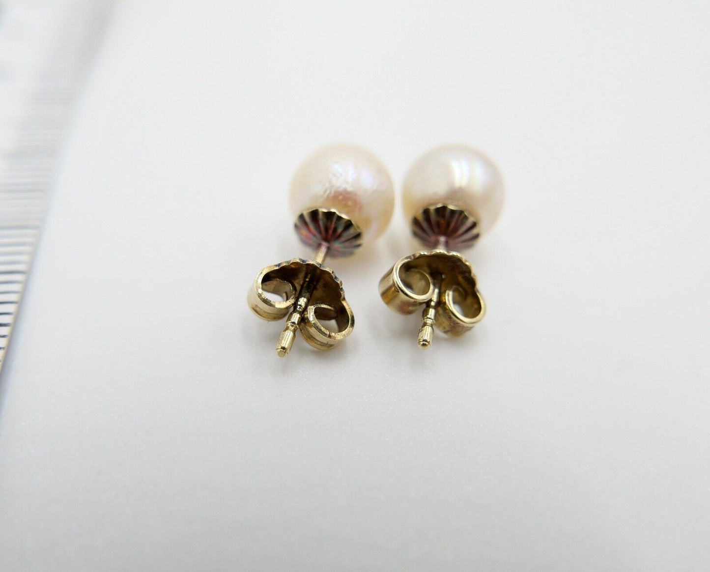 1980er Gelbgold 585 14K Perlen Ohrringe Ohrstecker Ø 7,9mm Butterfly Verschluss - Antikhandel-Stuttgart
