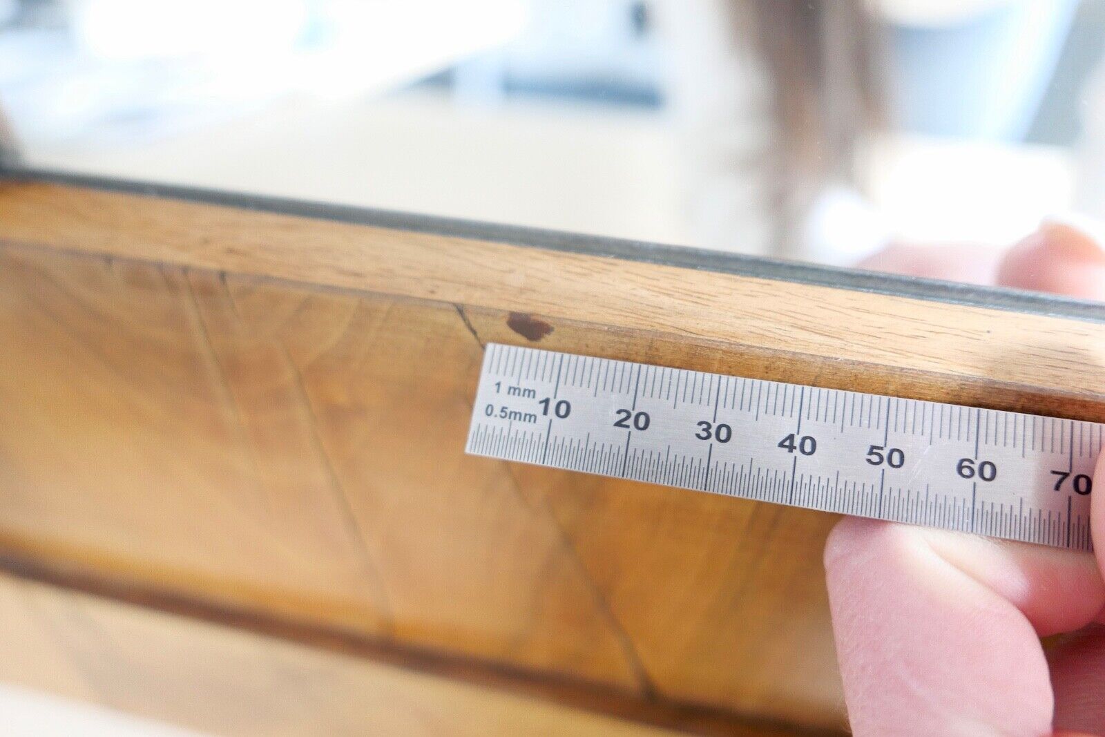 um 1820 / 1830 Biedermeier Spiegel Nussbaum Holz 100x60cm - Antikhandel-Stuttgart