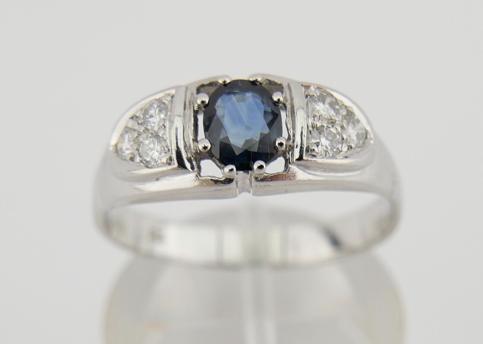 Weißgold Damen Ring synthetisch Saphir & Brillanten Gr. 63 0,14 Ct 585 14K - Antikhandel-Stuttgart