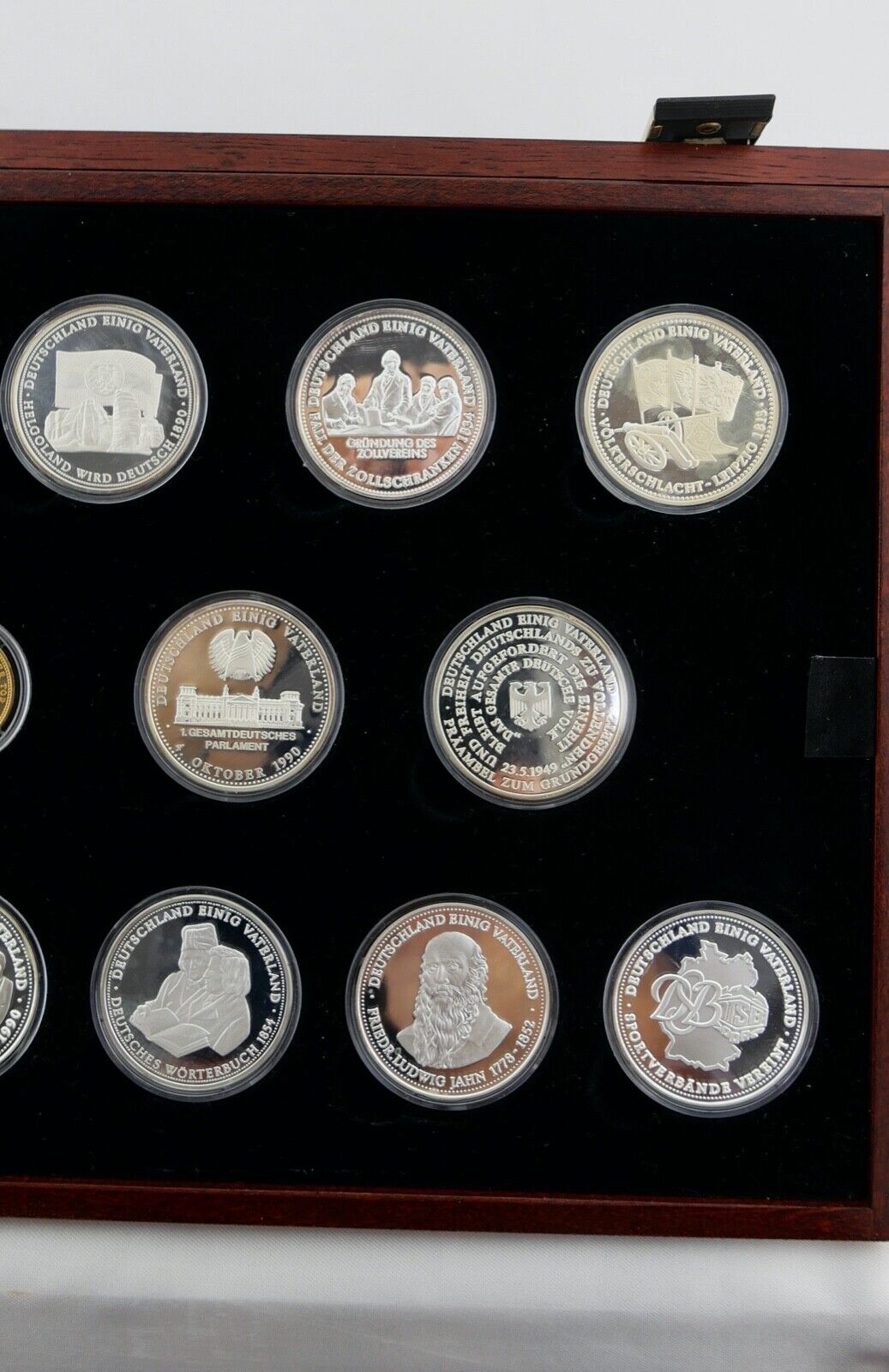 Vollständig 36 Medaillen DEUTSCHLAND EINIG VATERLAND Silber & Gold PP - Antikhandel-Stuttgart