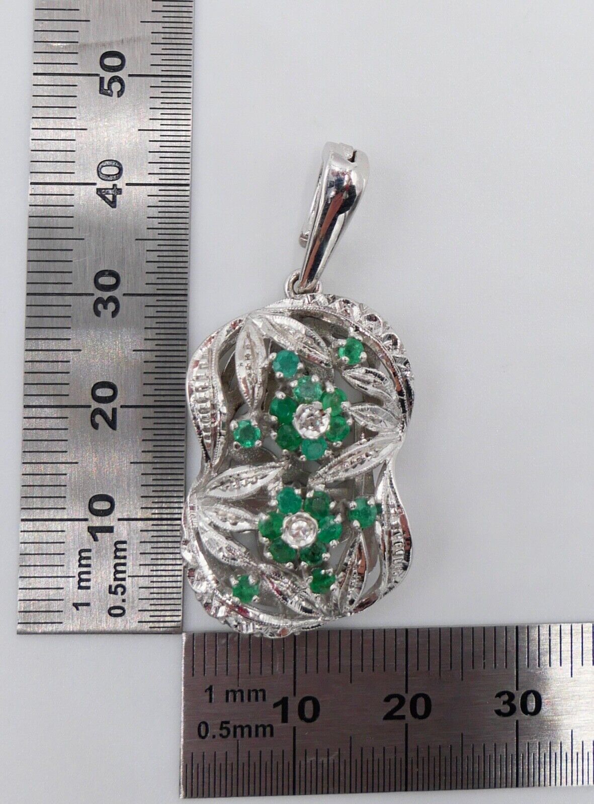 XXL Anhänger 750 18K Weißgold Diamanten & Smaragd 31x20 mm Schließe Perlenkette - Antikhandel-Stuttgart