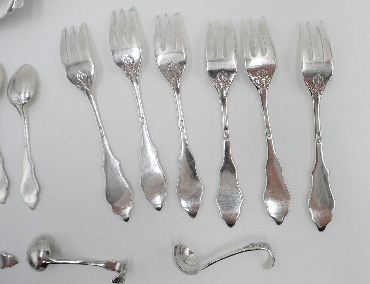 14 Tlg. ROBBE & BERKING Ostfriesenmuster R&B 90er Silber versilbert - Antikhandel-Stuttgart