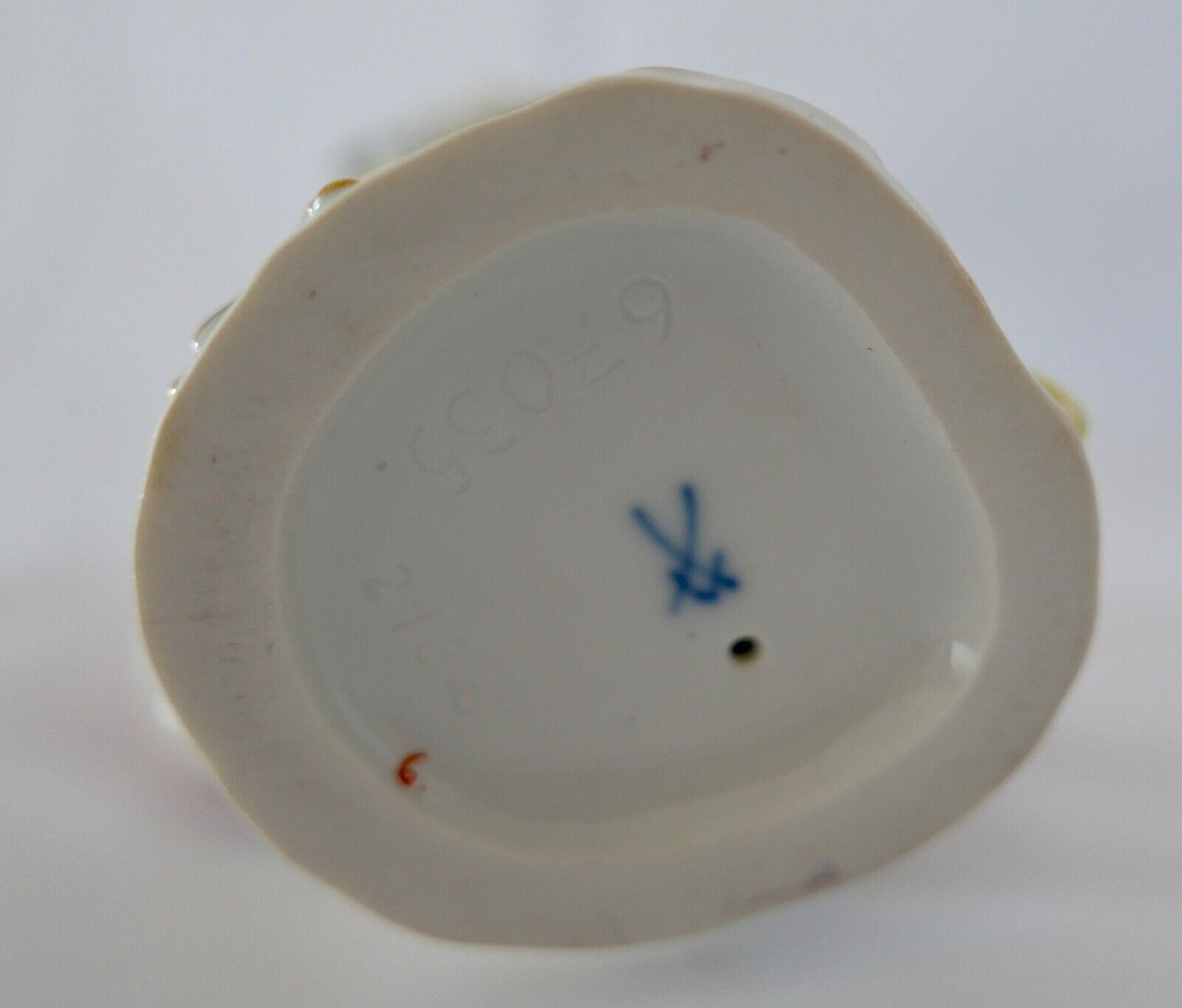 Meissen Figur 1. Wahl Malabar mit Mandoline 18,5 cm F.E. Meyer 1569 67035 - Antikhandel-Stuttgart