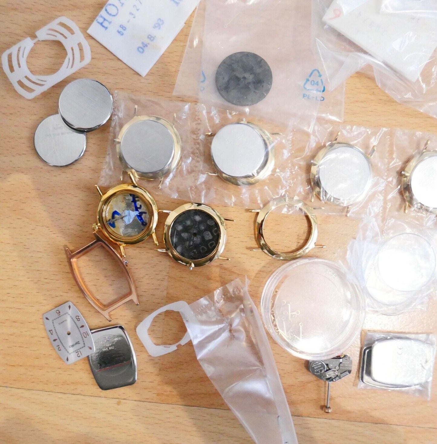 Uhrenzubehör Posten ZENTRA Gold NEU Uhren Gläser Gehäuse Lünetten Zeiger Kronen - Antikhandel-Stuttgart