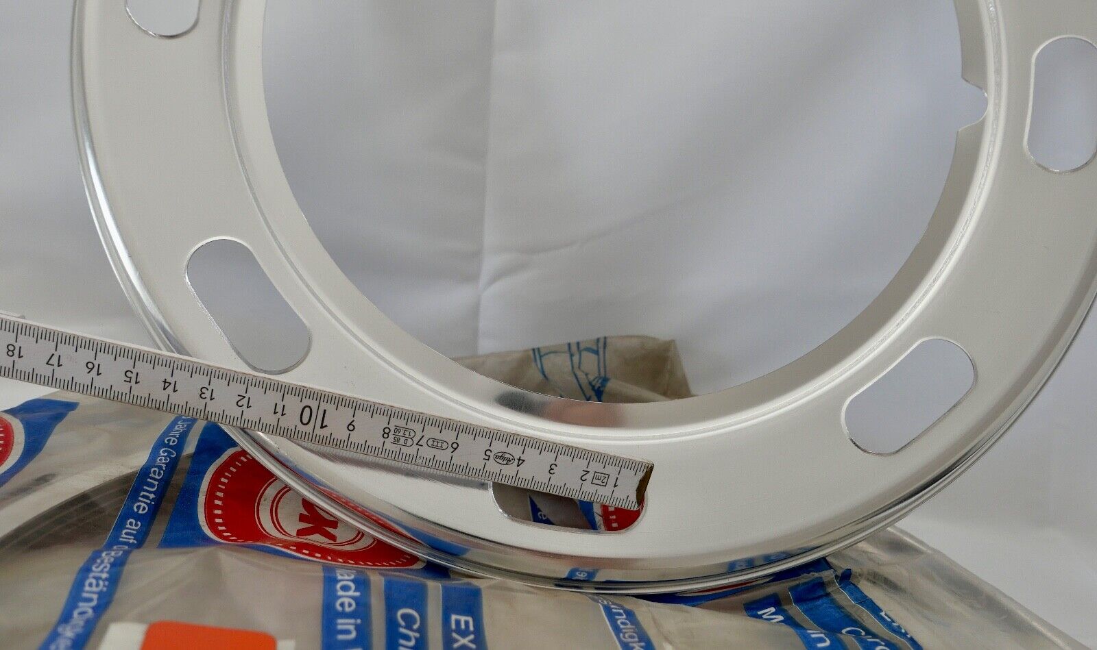 1 Satz DAF 44 14 Blendenringe Radblenden NEU Radkappen Teile No. 51.492.01 - Antikhandel-Stuttgart