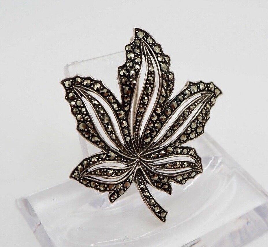 Vintage alte filigrane florale Blatt Brosche mit Markasiten Silber 835 - Antikhandel-Stuttgart