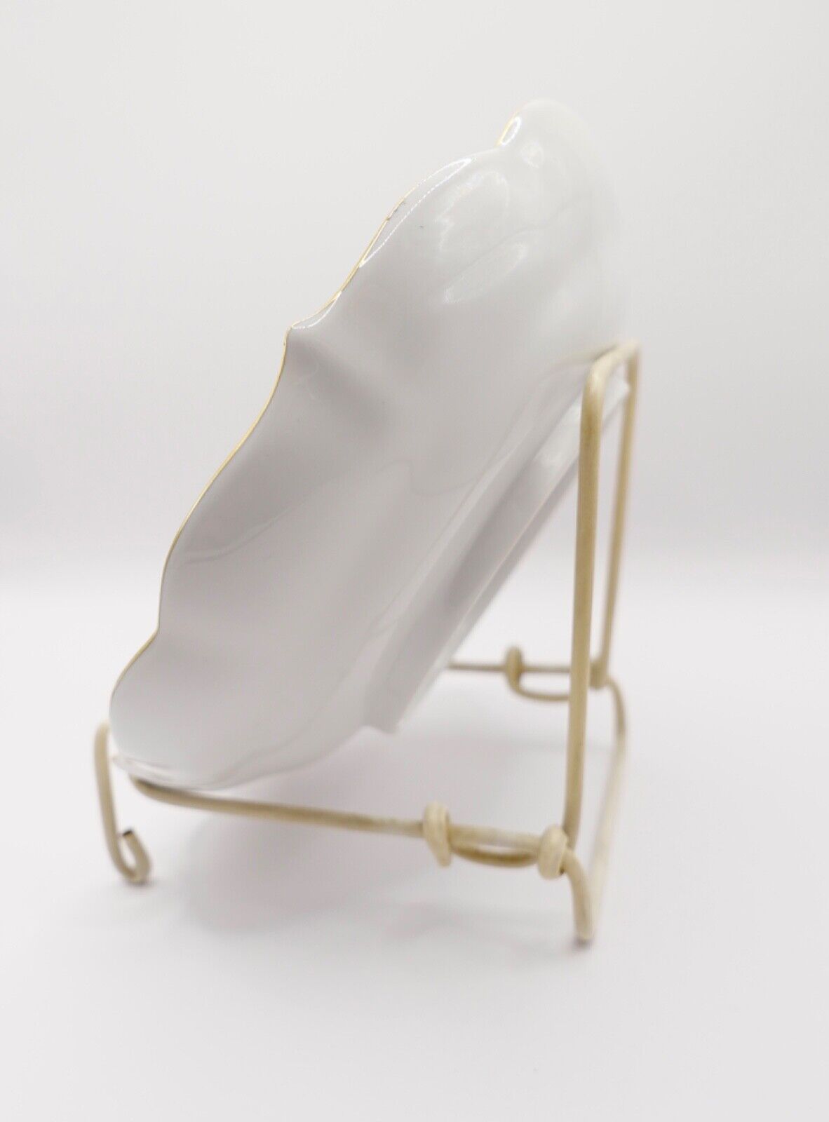 Meissen Schale " Blumenbemalung " mit Goldrand Ø 18cm - Antikhandel-Stuttgart