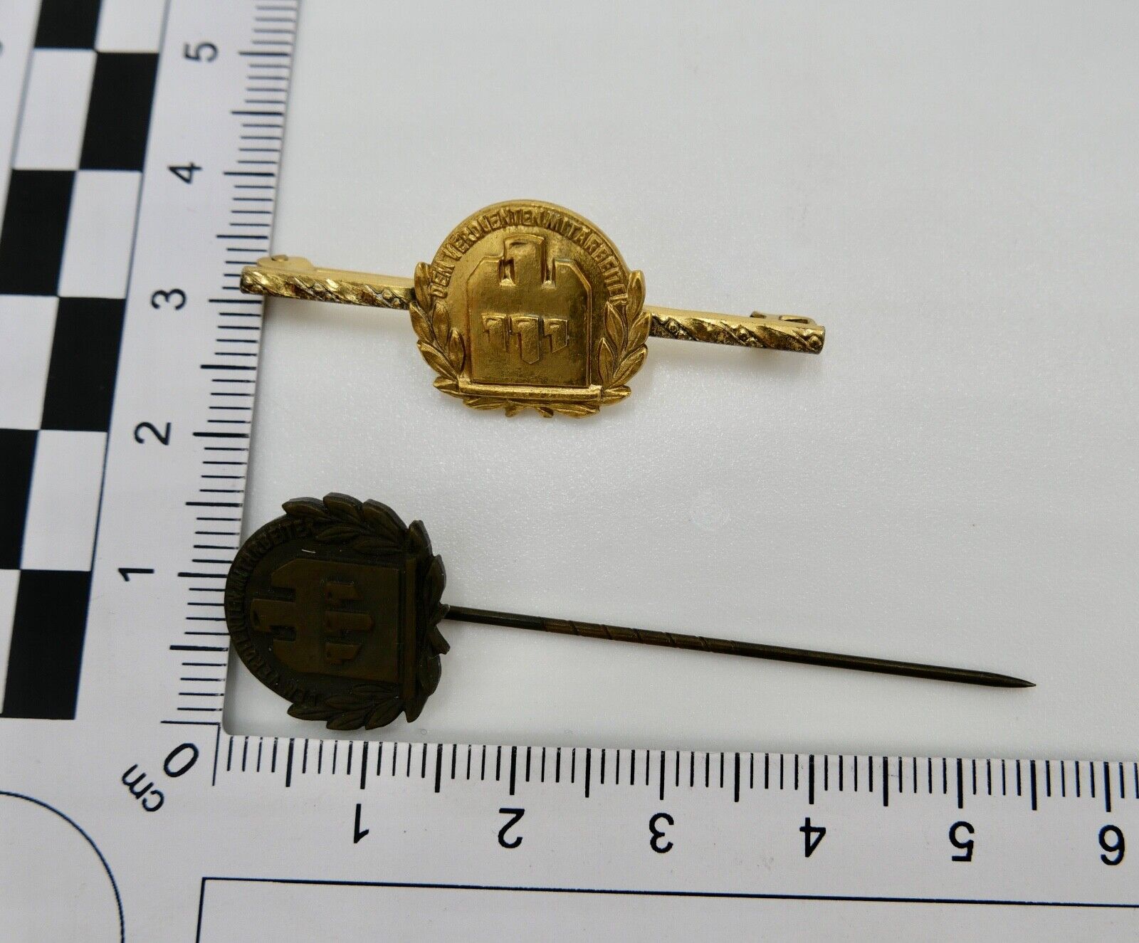 2x Alte Allianz Gold Silber Anstecknadel Pin 333 835 Mitarbeiter ab 1923 SELTEN - Antikhandel-Stuttgart