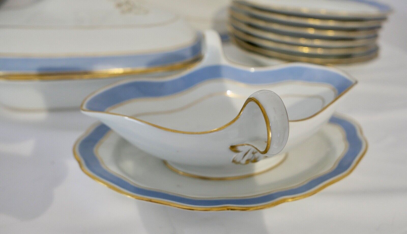 Knaufzeit seltenes Meissen Speiseservice Weiß Blau Gold Putto XXL Platte 1.Wahl - Antikhandel-Stuttgart