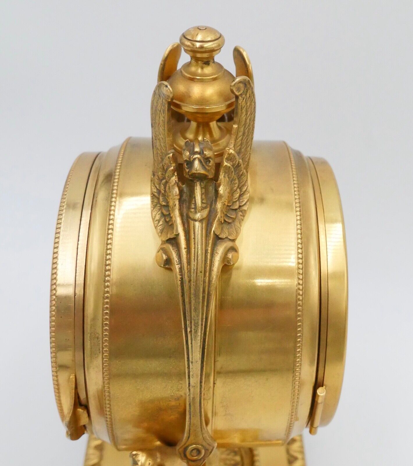 Collection D'Art Frankreich Kaminuhr Tischuhr 8 Tage Kinder Motiv 1960 vergoldet - Antikhandel-Stuttgart