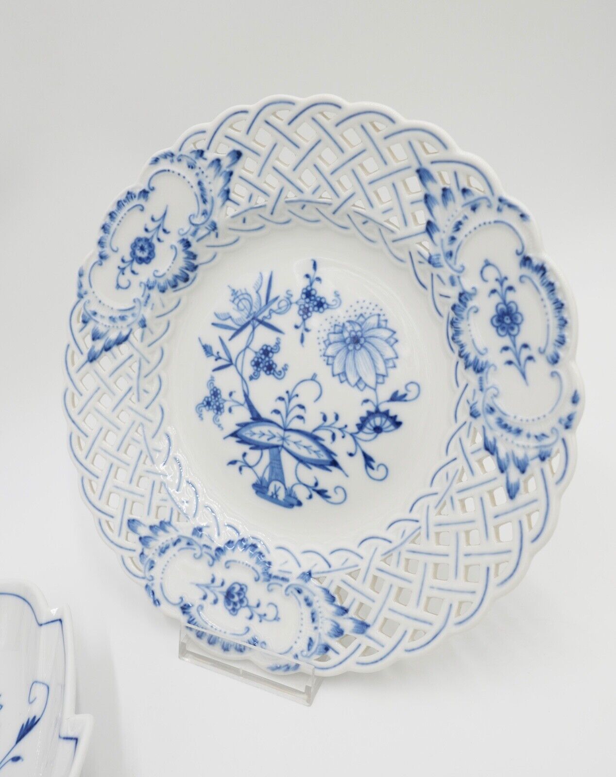 Meissen Zwiebelmuster Teller Duchbruch Schale Blatt Blattschale - Antikhandel-Stuttgart