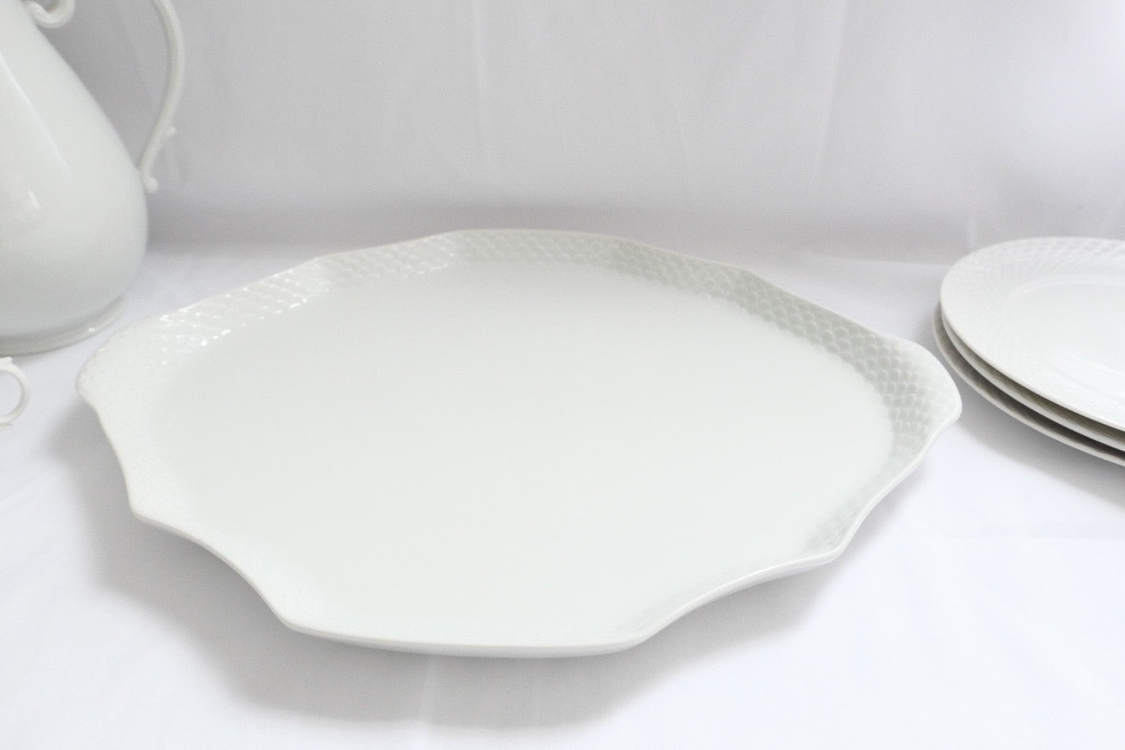 7 Tlg. Ludwigsburg Mokka / Kaffee /  Teilservice weiß Schuppenmuster