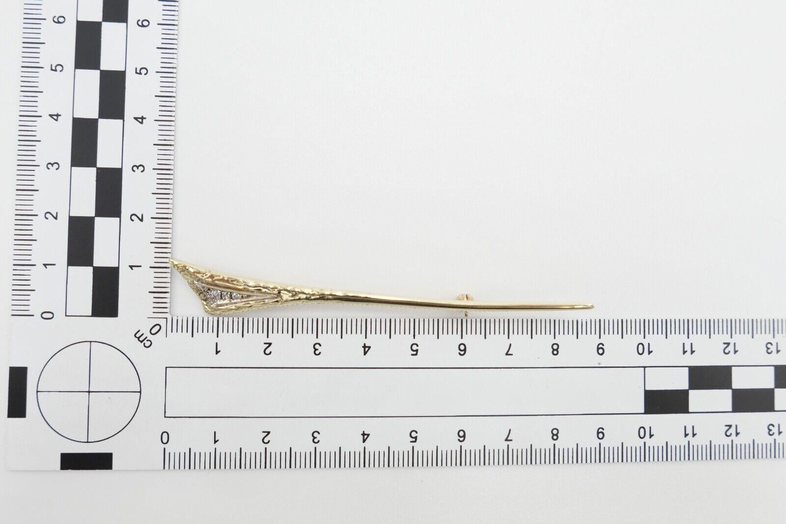 80er Jahre Brosche mit Zirkonia Gold 333 / 8K Stabbrosche - Antikhandel-Stuttgart