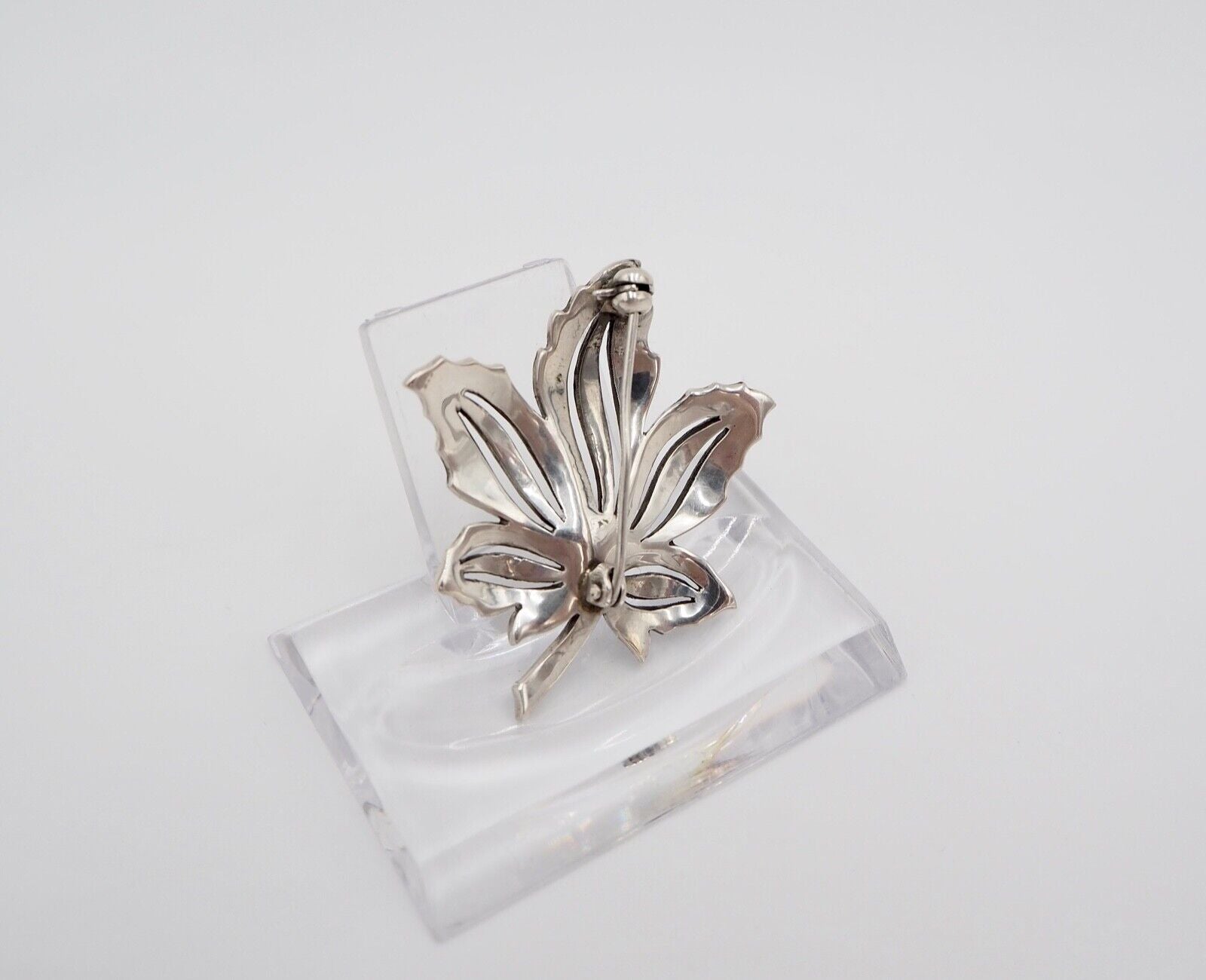 Vintage alte filigrane florale Blatt Brosche mit Markasiten Silber 835 - Antikhandel-Stuttgart