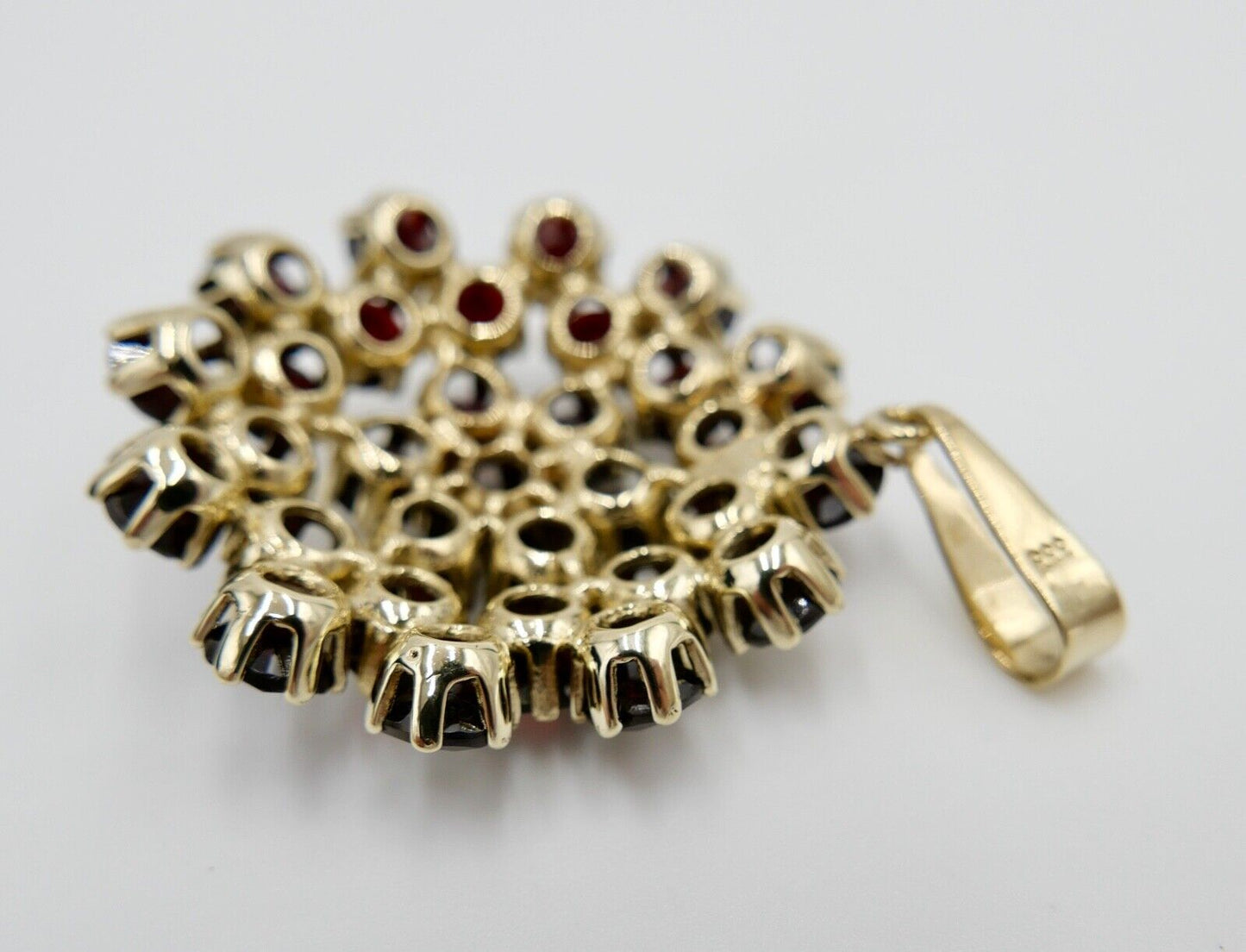 Massiver großer Granat Anhänger 333 / 8K Gold Ø 36mm 1980er Jahren - Antikhandel-Stuttgart