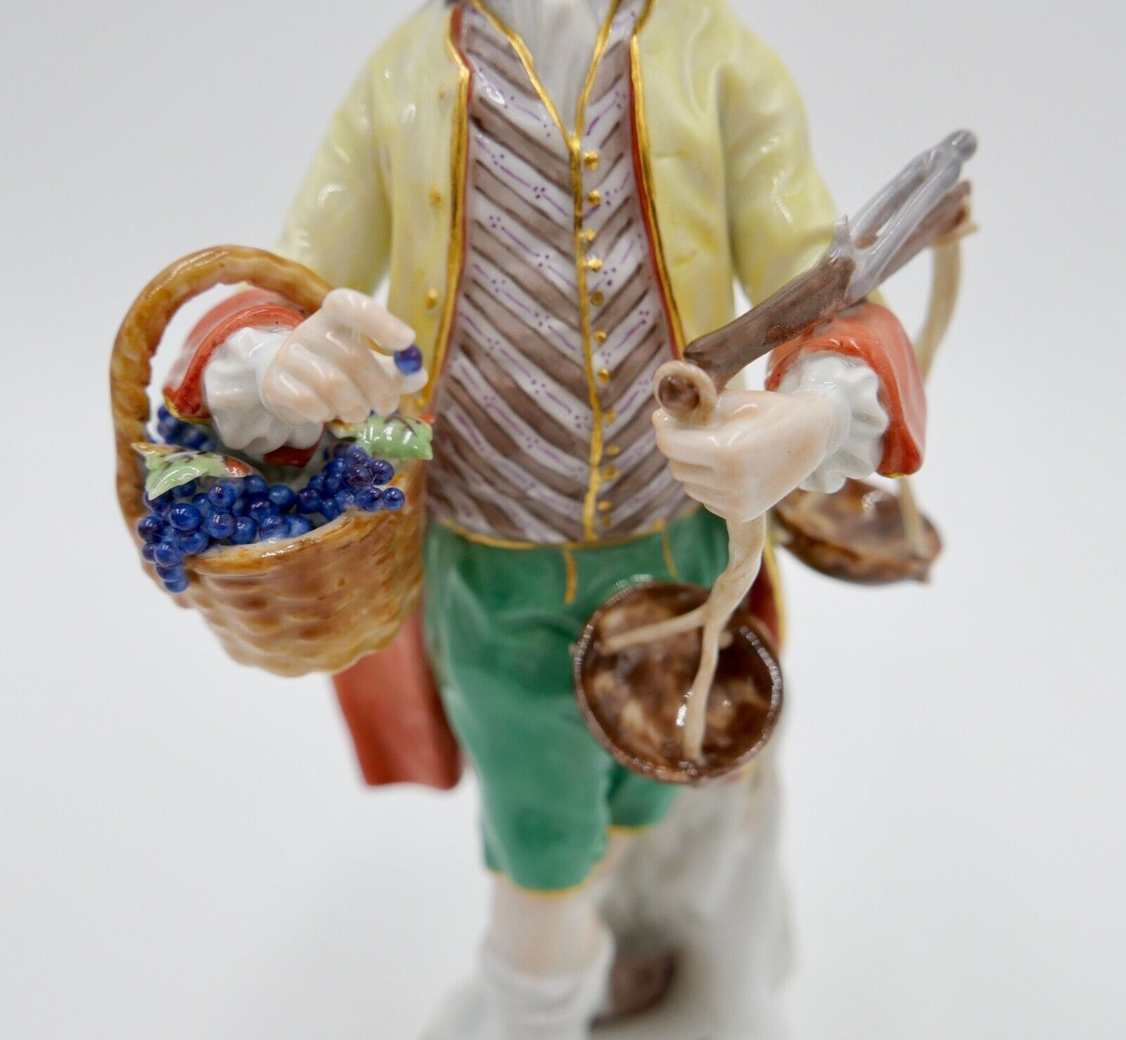 Meissen Figur 1. Wahl 14,5 cm Traubenhändler Pariser Ausrufer TOP 2173 60226 - Antikhandel-Stuttgart