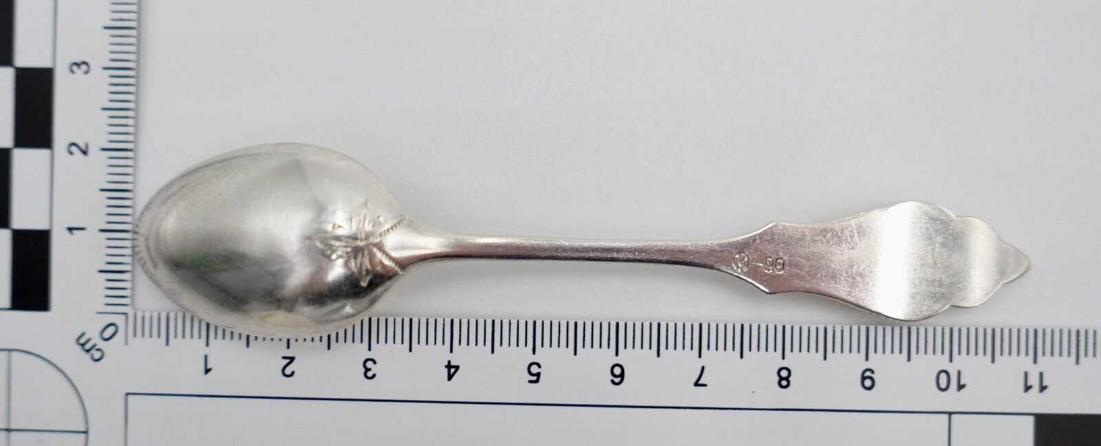 18 Tlg. KOCH & BERGFELD Besteck Ostfriesenmuster 90er Silber versilbert - Antikhandel-Stuttgart