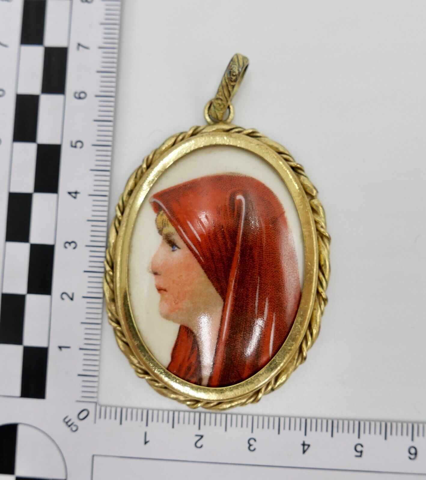 Altes Porzellan Amulett Anhänger Limoges Frankreich Junge Damen 55x43 vergoldet - Antikhandel-Stuttgart