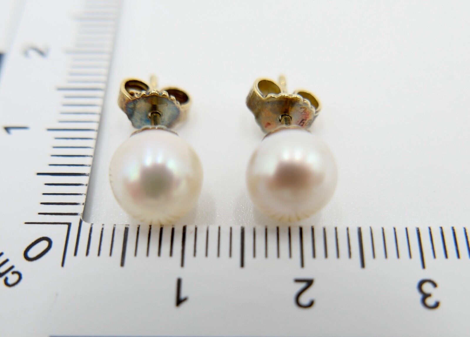 1980er Gelbgold 585 14K Perlen Ohrringe Ohrstecker Ø 7,9mm Butterfly Verschluss - Antikhandel-Stuttgart