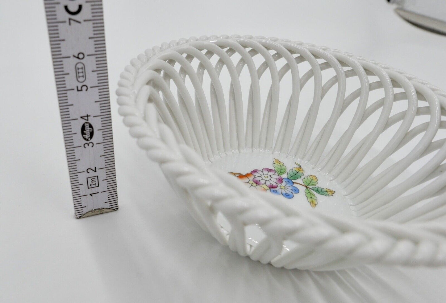 Herend Hungary Porzellan " Durchbruchschale " handbemalt kleines Körbchen 7371 - Antikhandel-Stuttgart