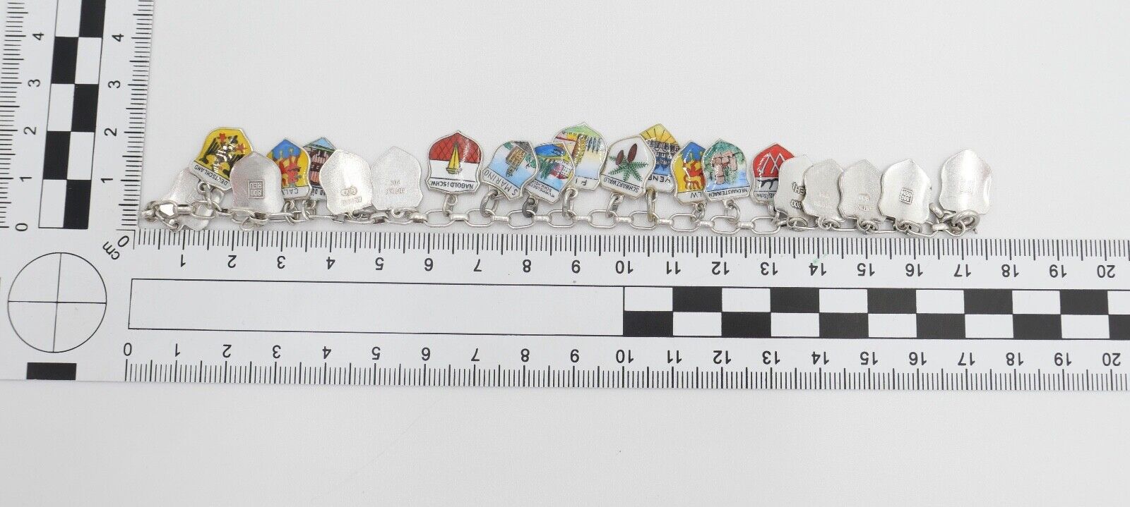 Bettelarmband mit Städte Wappen aus Emaille 800 Silber REU ANTIKO EHJ - Antikhandel-Stuttgart