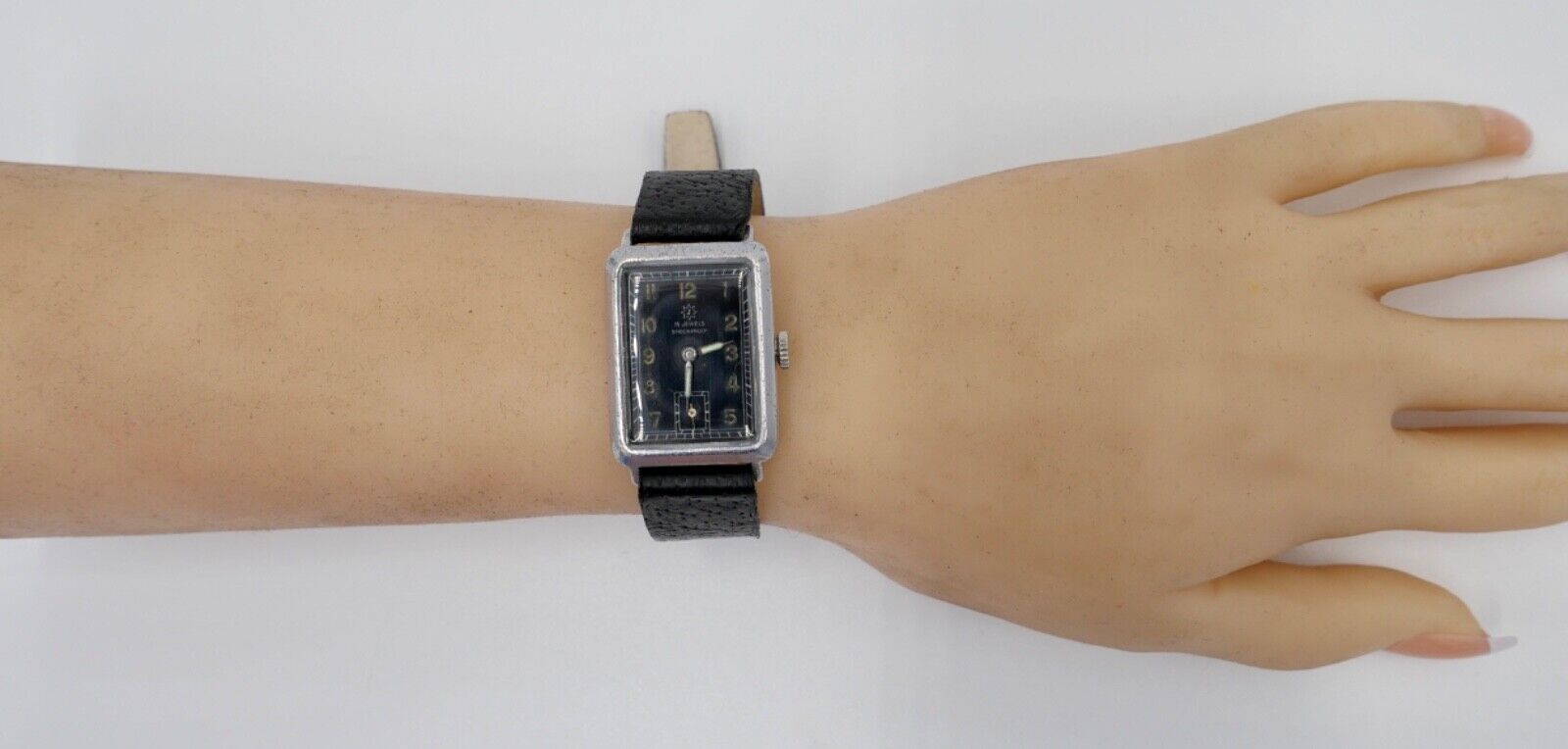 Junghans Cal. J98 Herren Armbanduhr 1950er Jahre Ref. 698.70 - Antikhandel-Stuttgart