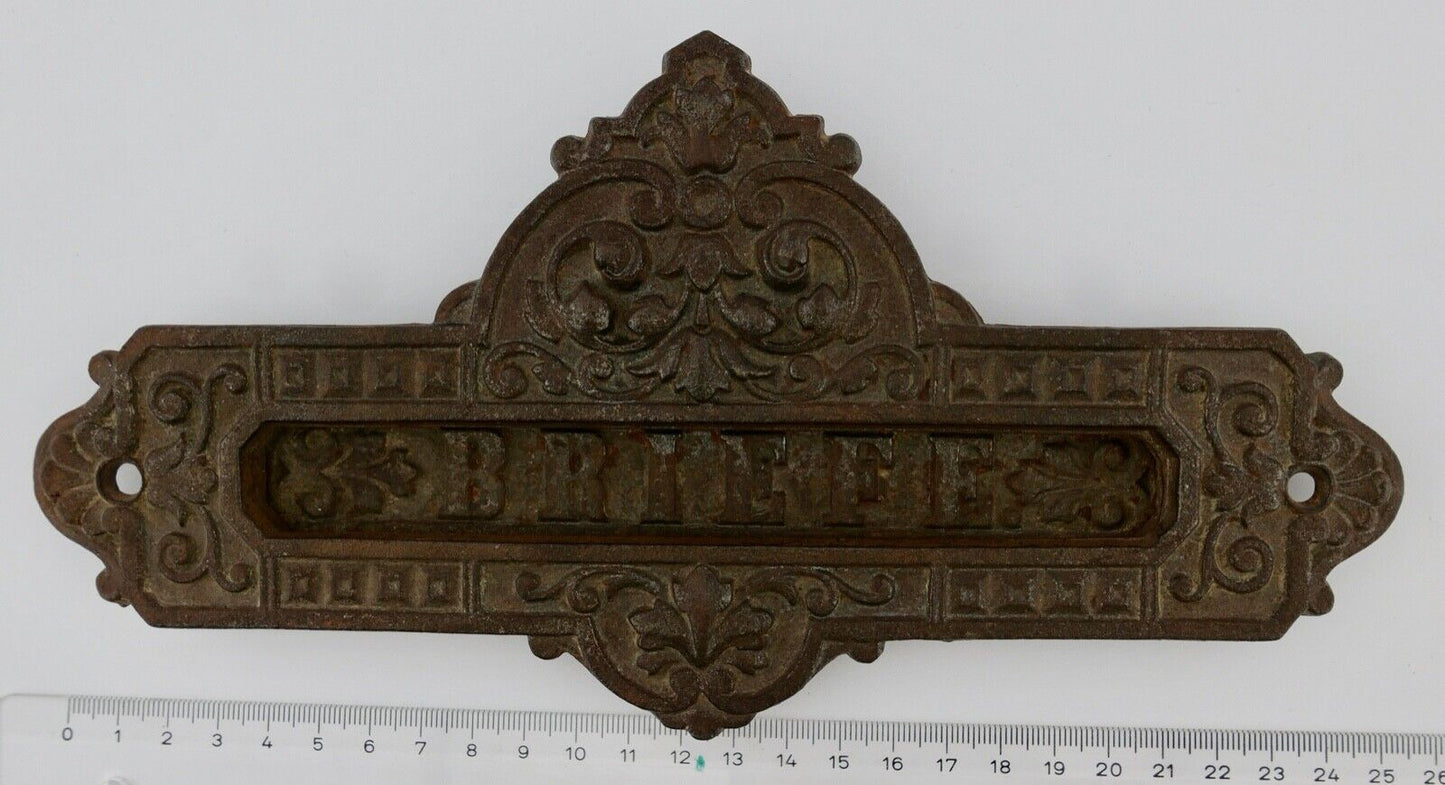 Antikes Barock Gusseisen Briefschlitz Briefklappe floral " Briefe " 24,5 cm - Antikhandel-Stuttgart