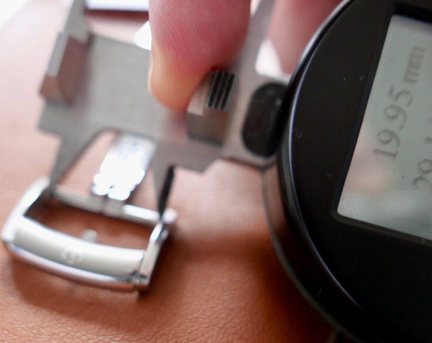 Baume & Mercier Stahl Armband Faltschließe Edelstahl 20mm Schließe - Antikhandel-Stuttgart