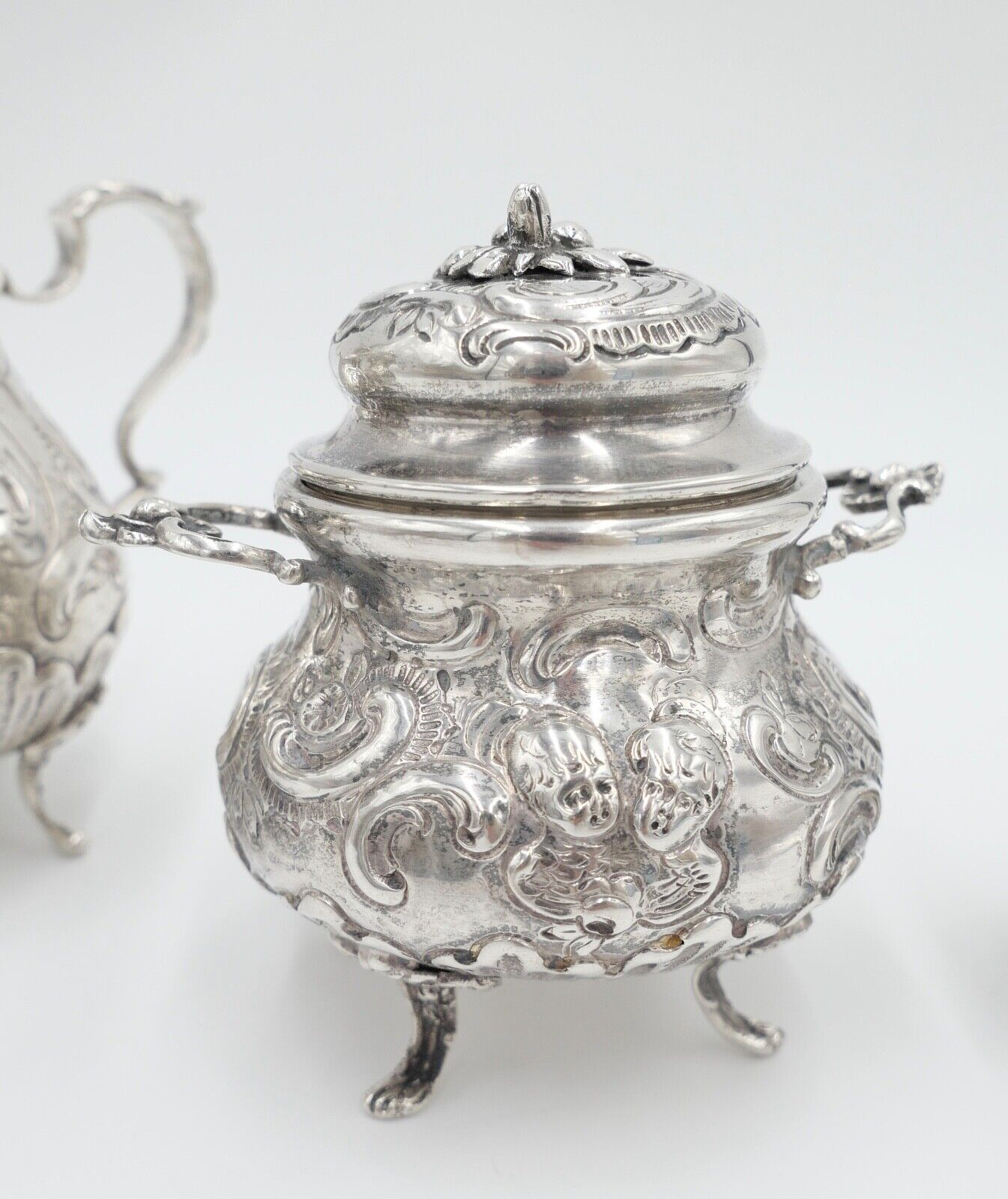4 teiliges Teeset Set um 1900 Hanau Rokoko 800 Silber 620 Gr Floralverzierung - Antikhandel-Stuttgart