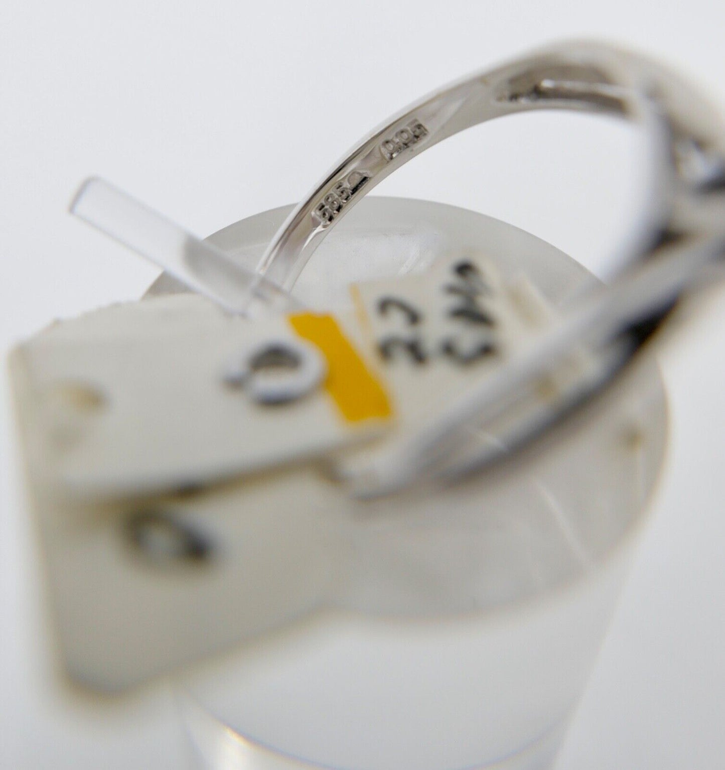 - NEU - 90er Solitär Ring Weißgold Gold 585 14K Brillant 0,05 Ct Gr. 58 - Antikhandel-Stuttgart