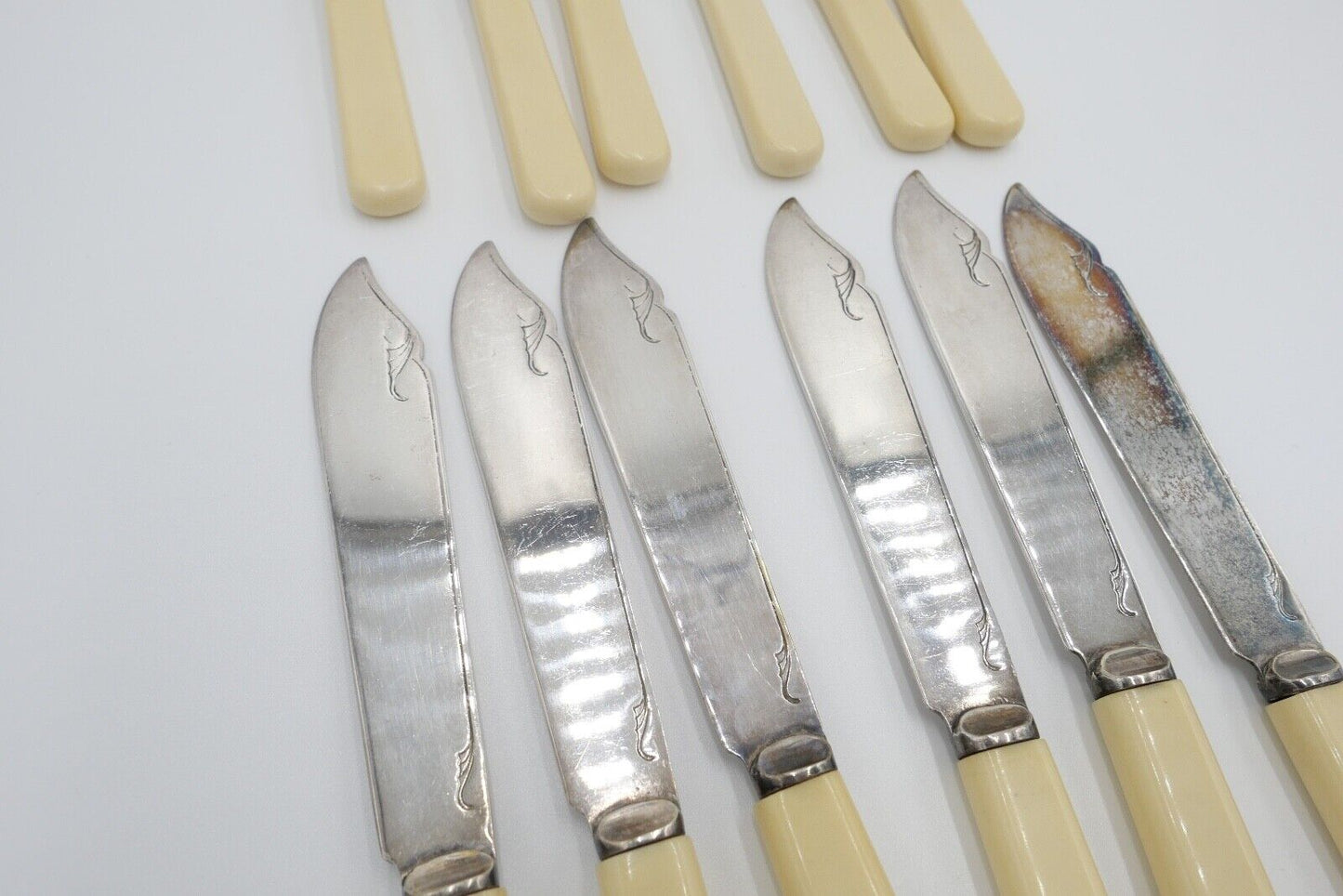 12 Teile E.P.N.S. Besteck 30er / 40er Jahre vintage Gabel Fischmesser - Antikhandel-Stuttgart