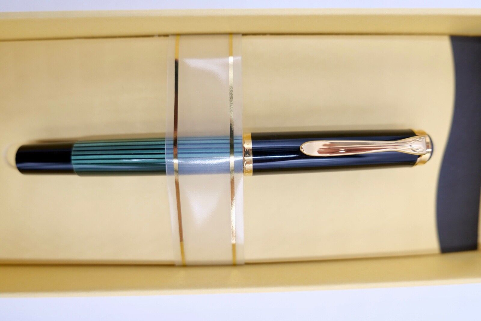 NEU PELIKAN R400 Souverän Kugelschreiber Rollerball grün Gold W. Germany - Antikhandel-Stuttgart