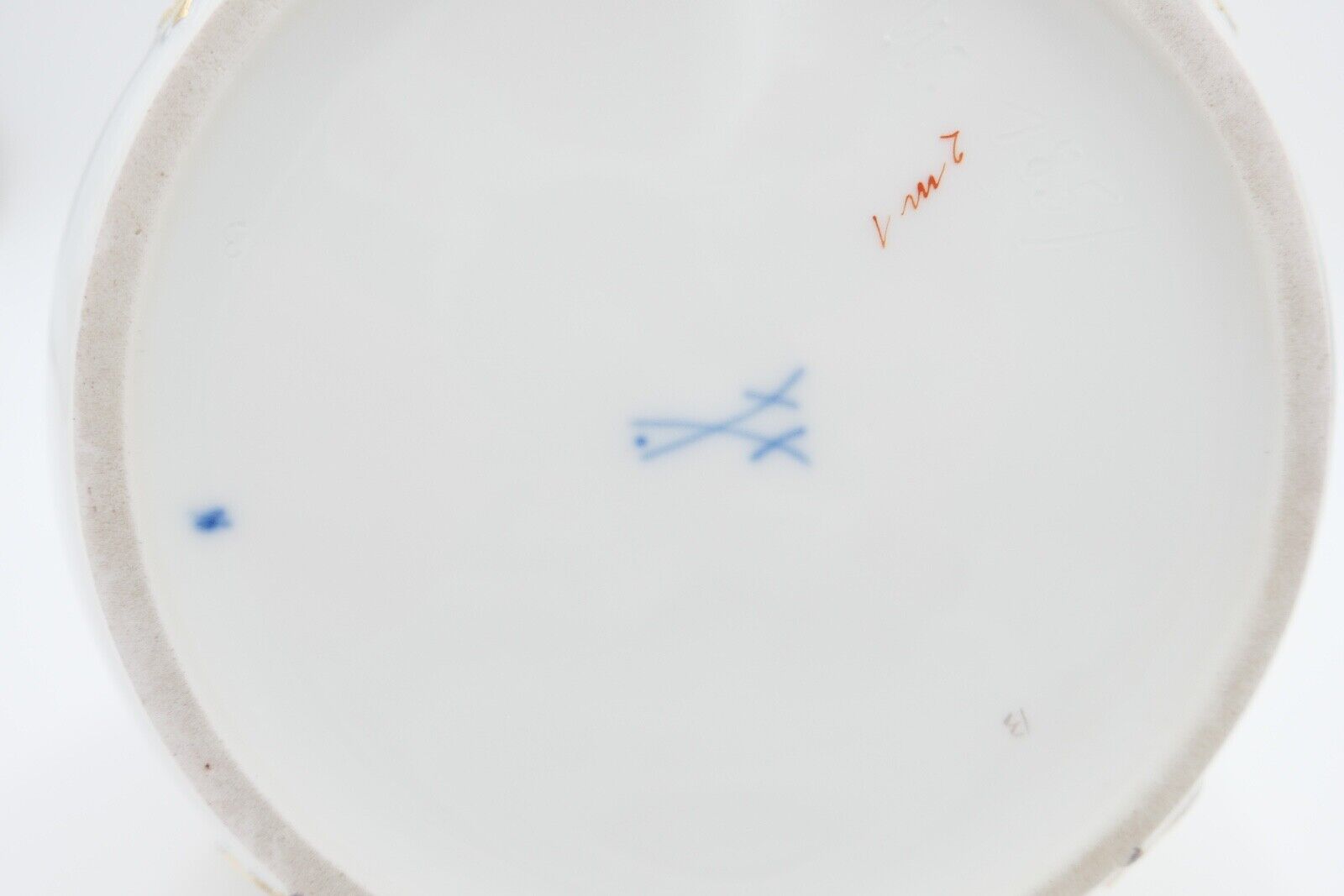 Meissen 1. Wahl Prunk Bonboniere Keksdose Deckeldose Goldrand Streublümchen Gold - Antikhandel-Stuttgart